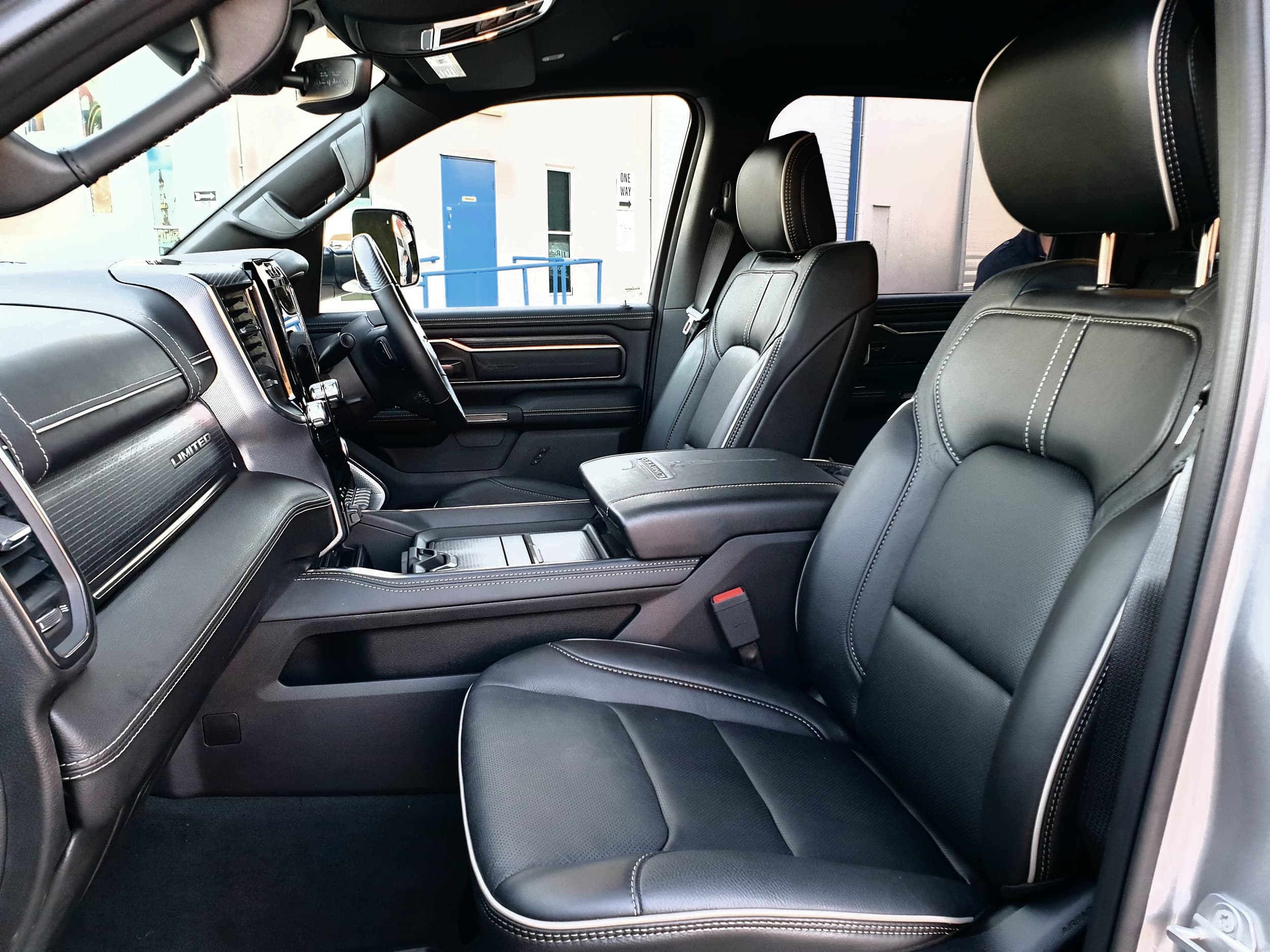2019 DODGE RAM 1500 LIMITED AUTO 4X4 MY19