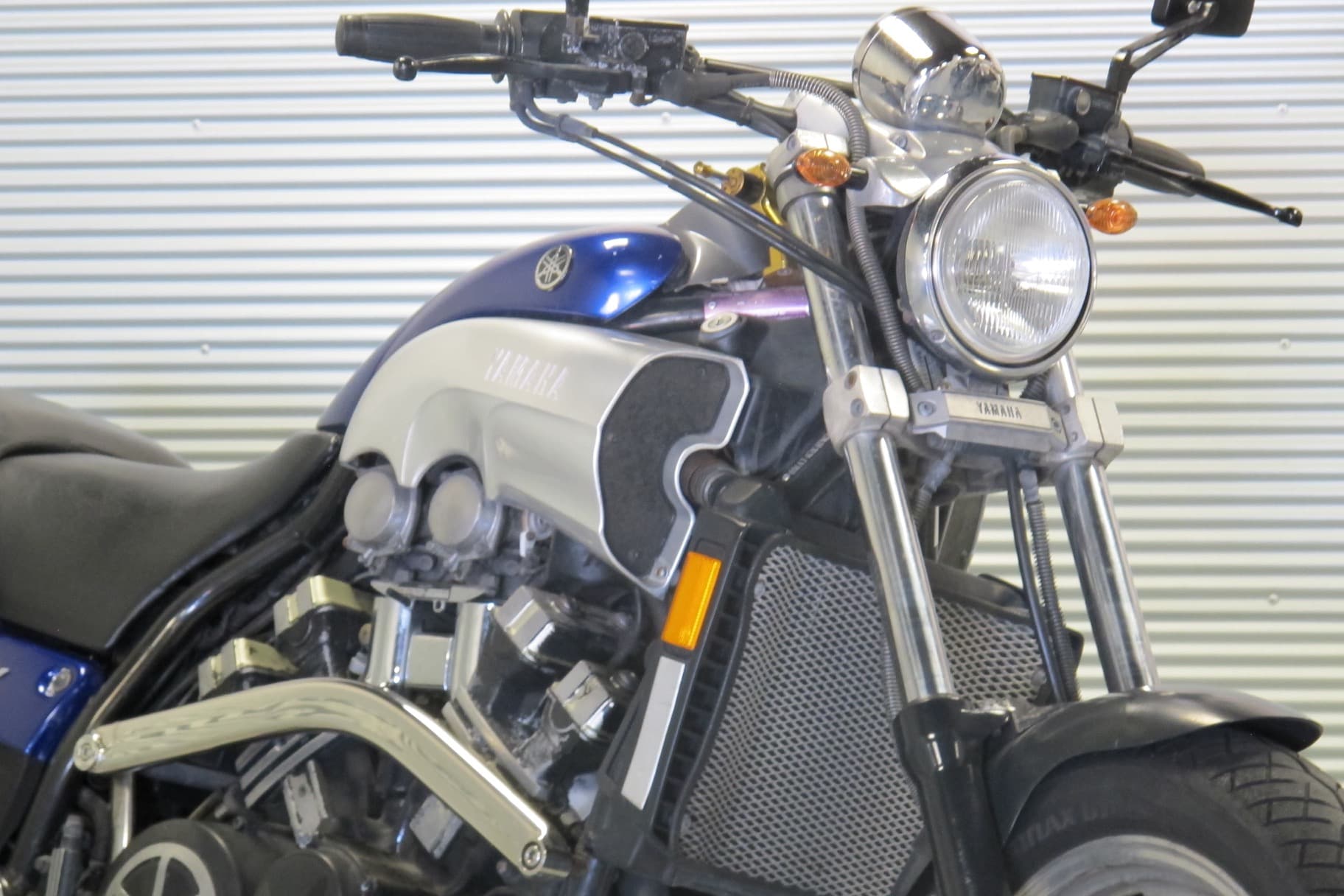 1992 YAMAHA VMX1200 (V-MAX)