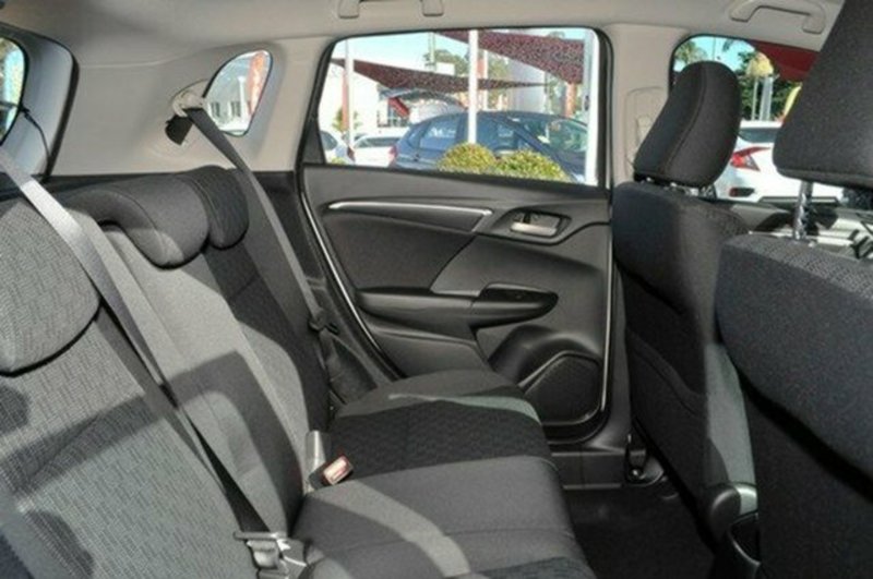 2017 HONDA JAZZ VTi GK MY17