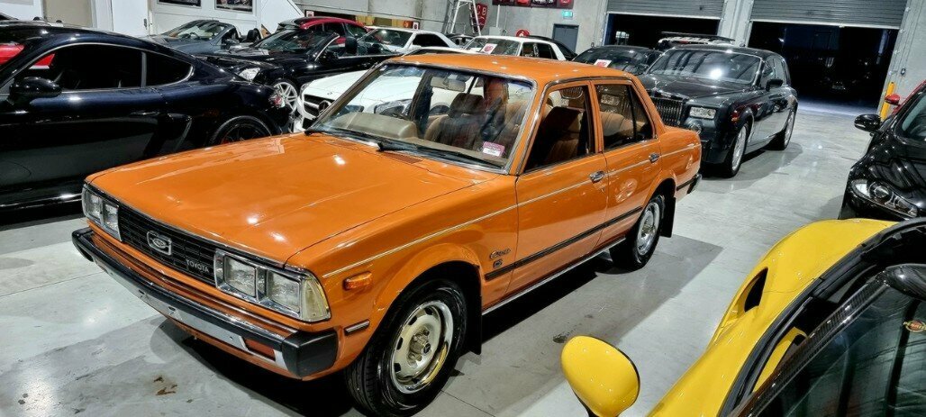 1981 TOYOTA CORONA CS 3 SP AUTOMATIC 4D SEDAN