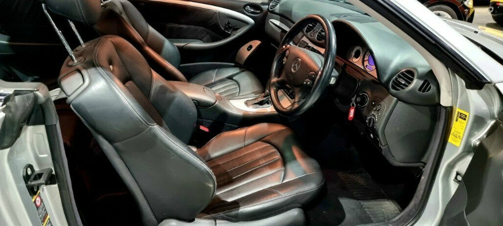 2004 MERCEDES-BENZ CLK-CLASS C209 CLK55 AMG 5 SP AUTOMATIC 2D COUPE