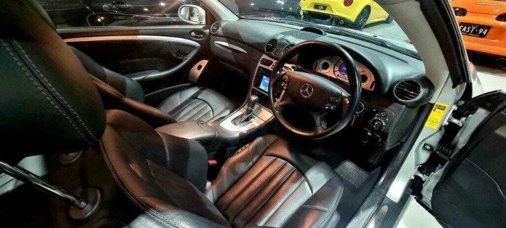 2004 MERCEDES-BENZ CLK-CLASS C209 CLK55 AMG 5 SP AUTOMATIC 2D COUPE