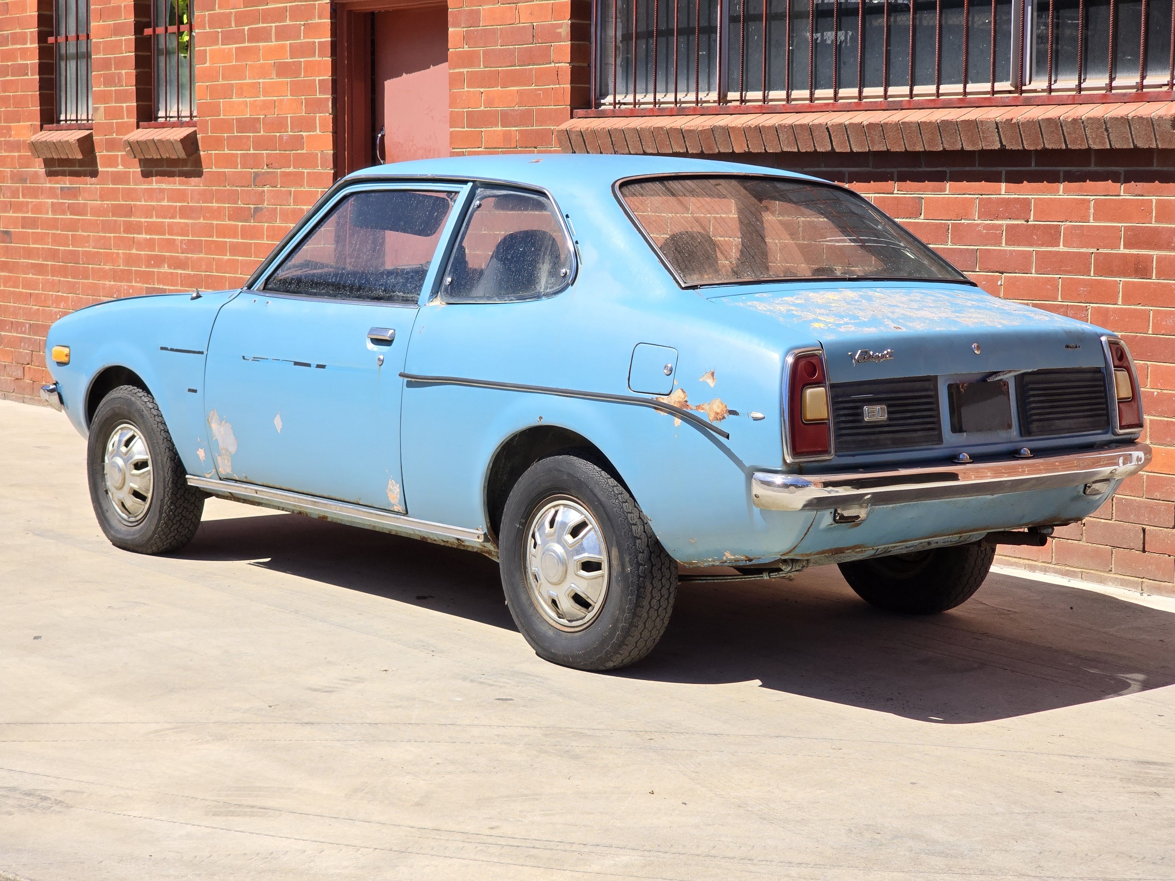 9/1974 CHRYSLER VALIANT LANCER EL LA 1400 (A72) 2D SEDAN BLUE 1.4L