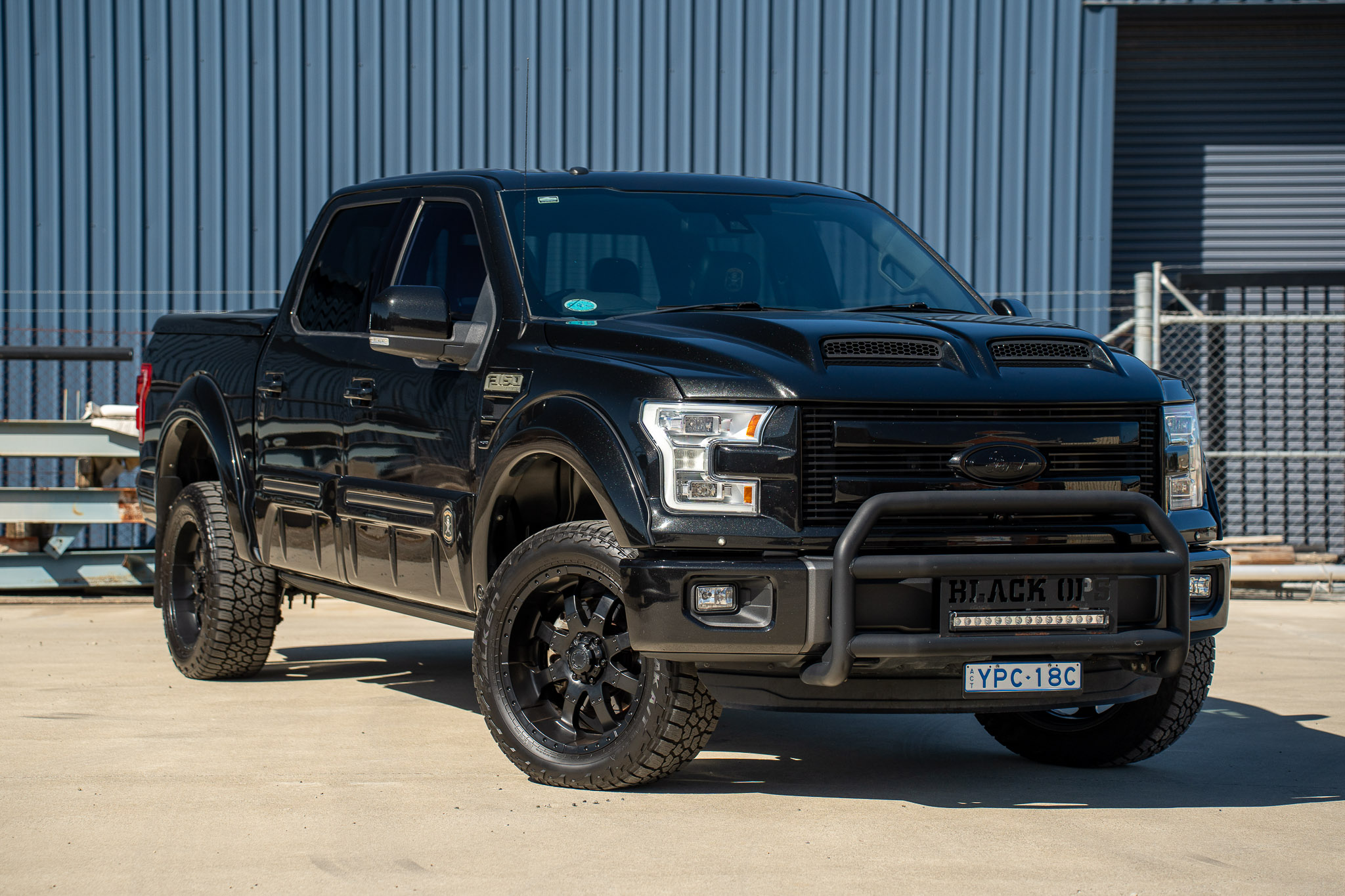 01/2015 FORD F-150 LARIAT BLACK OPS BY TUSCANY (4X4) 4D SUPERCREW UTILTIY TUXEDO BLACK METALLIC WHIPPLE SUPERCHARGED V8 5.0L
