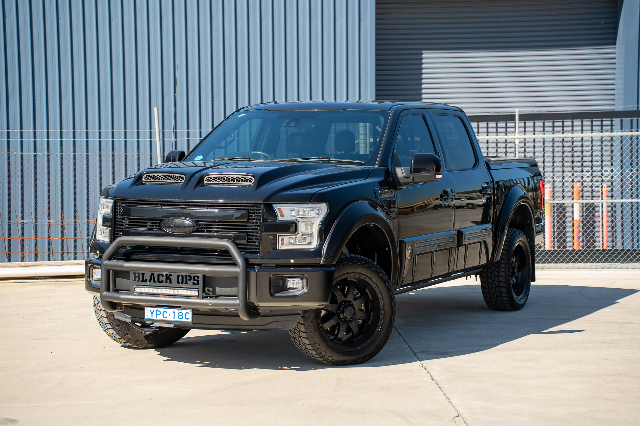 01/2015 FORD F-150 LARIAT BLACK OPS BY TUSCANY (4X4) 4D SUPERCREW UTILTIY TUXEDO BLACK METALLIC WHIPPLE SUPERCHARGED V8 5.0L