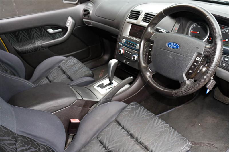 2003 FORD FALCON BA XR6 SPORTS AUTOMATIC SEDAN