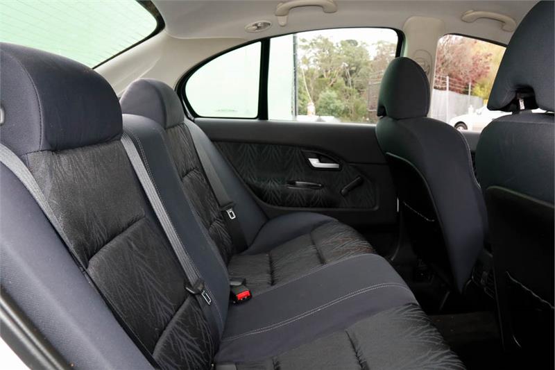 2003 FORD FALCON BA XR6 SPORTS AUTOMATIC SEDAN
