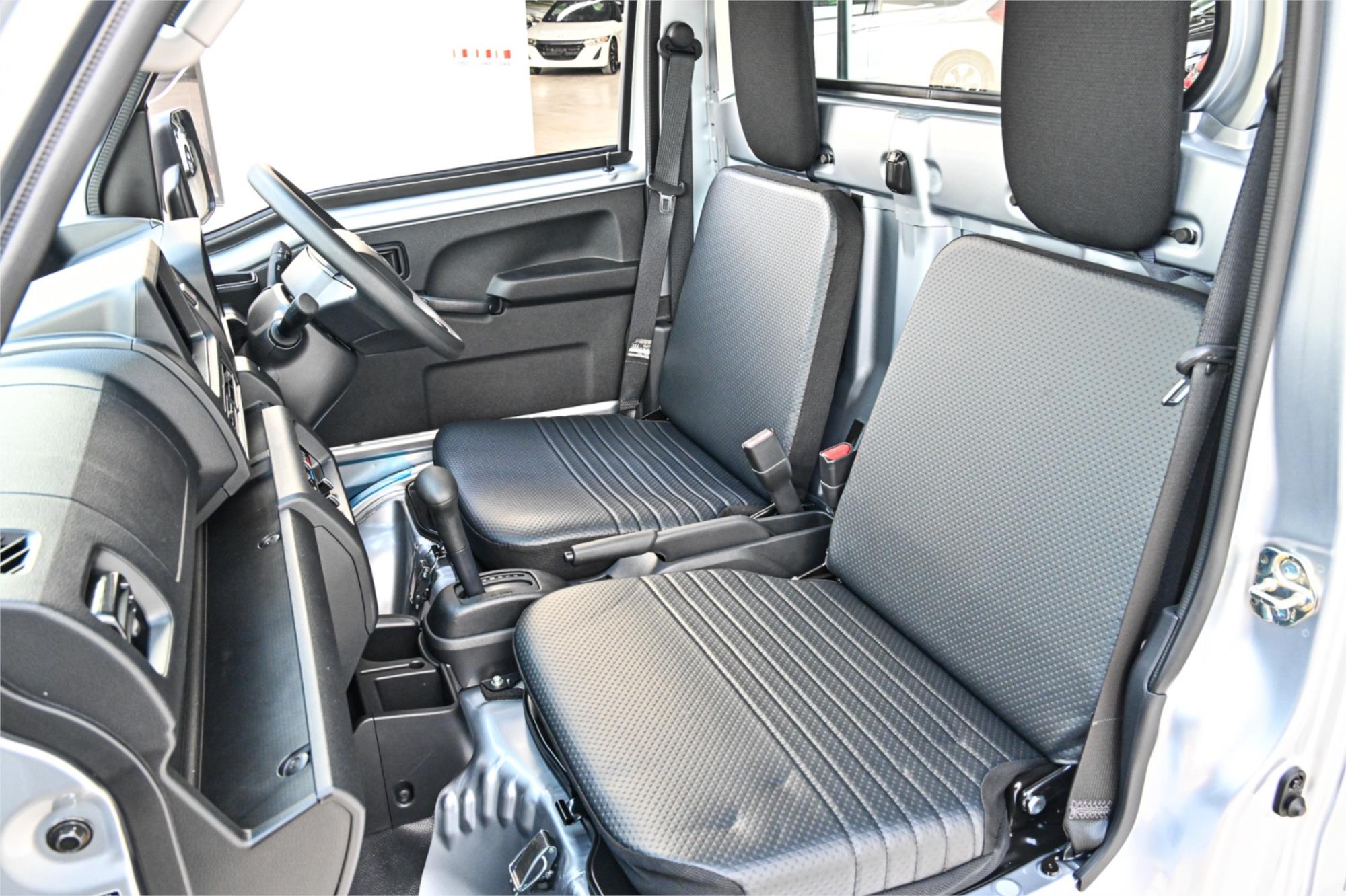 2024 DAIHATSU HI-JET AUTOMATIC 2D UTILITY