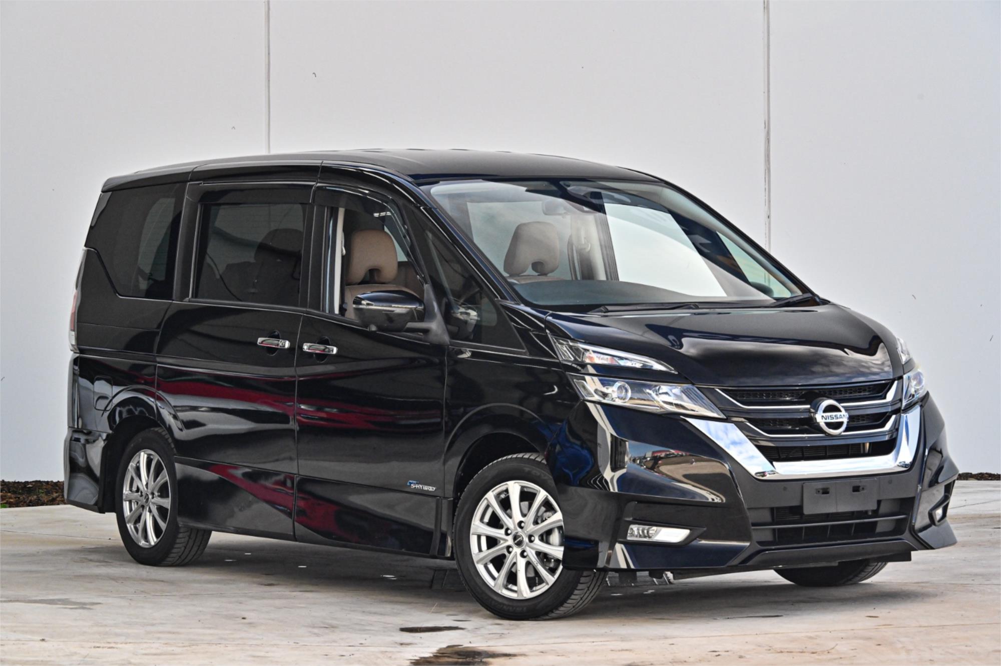 2017 NISSAN SERENA S-HYBRID AUTO WAGON