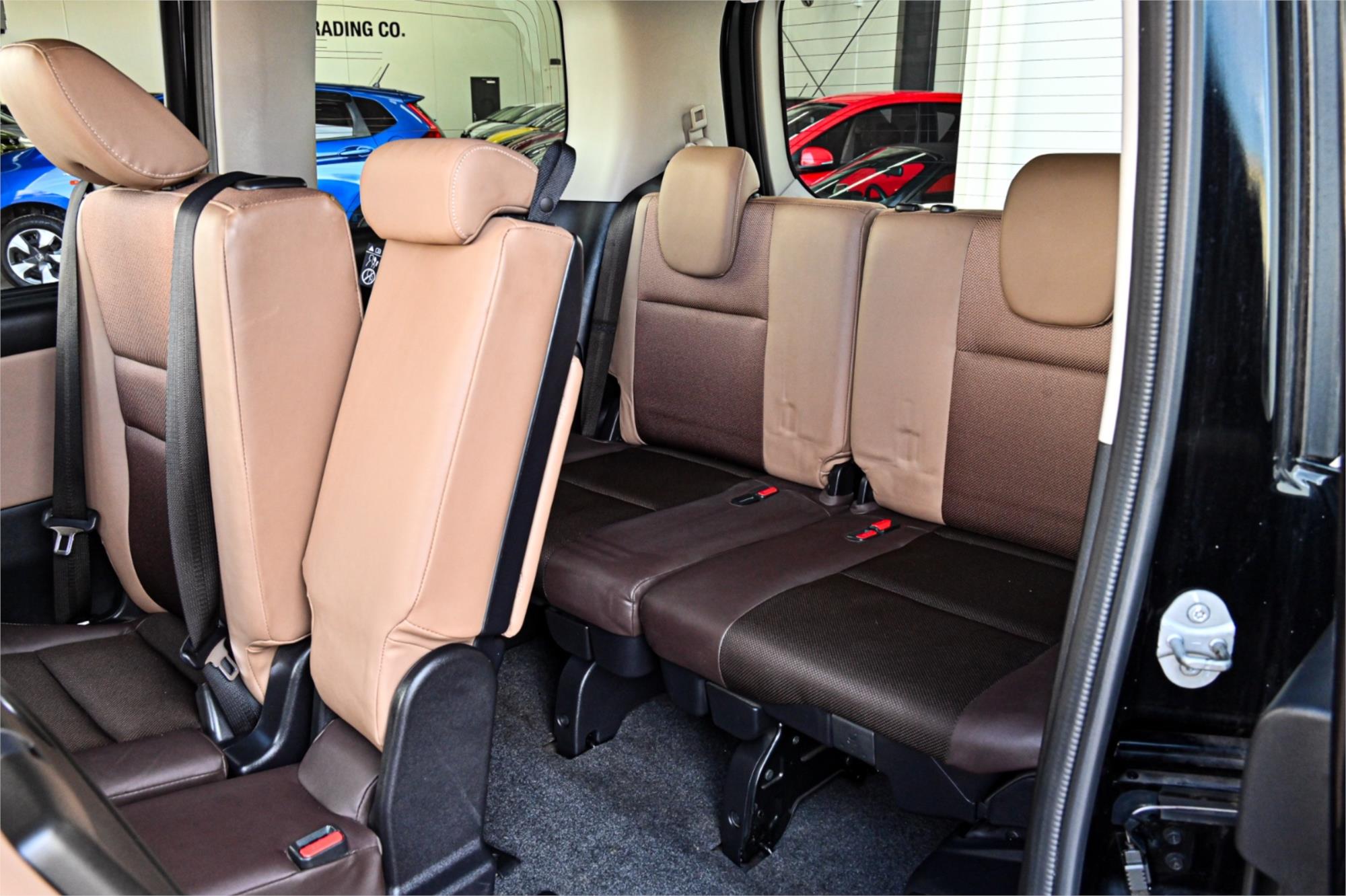 2017 NISSAN SERENA S-HYBRID AUTO WAGON