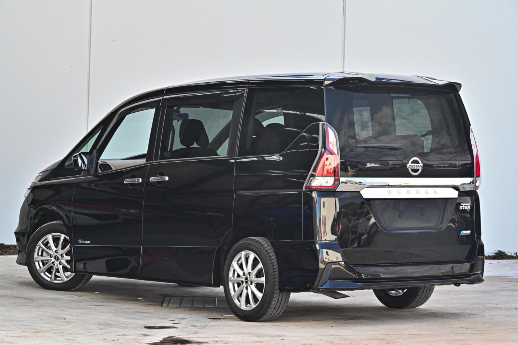 2017 NISSAN SERENA S-HYBRID AUTO WAGON