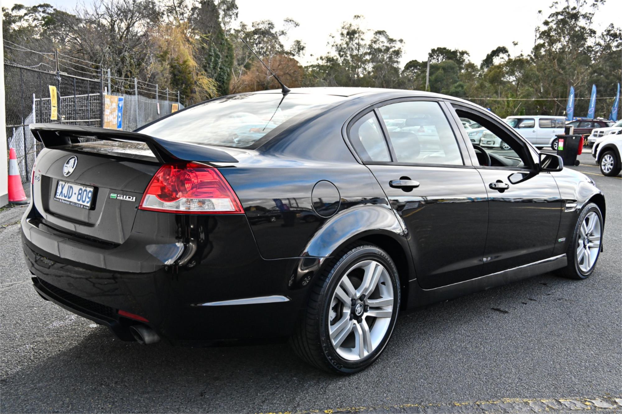 2010 HOLDEN COMMODORE VE SV6 MANUAL SEDAN