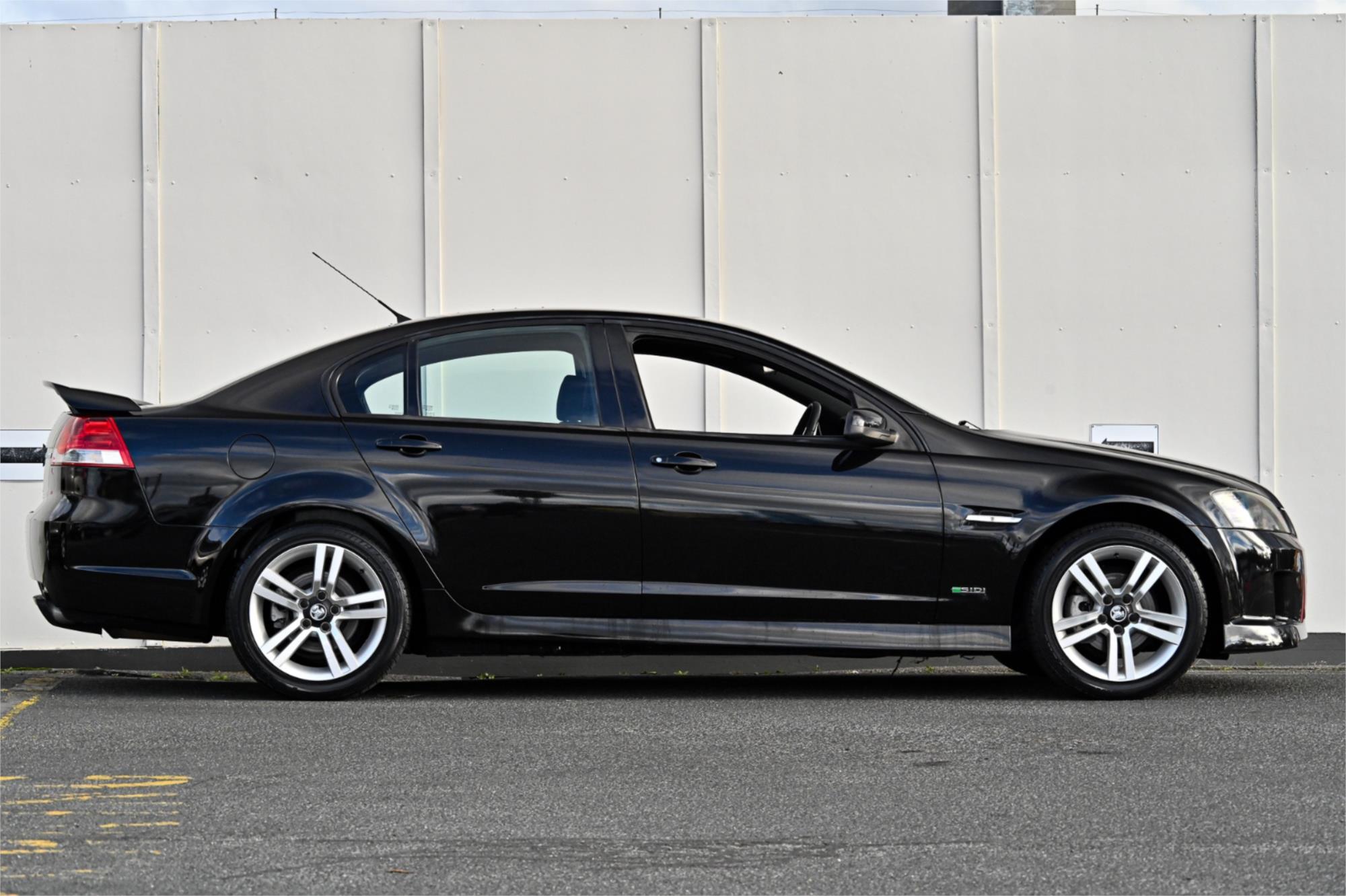 2010 HOLDEN COMMODORE VE SV6 MANUAL SEDAN