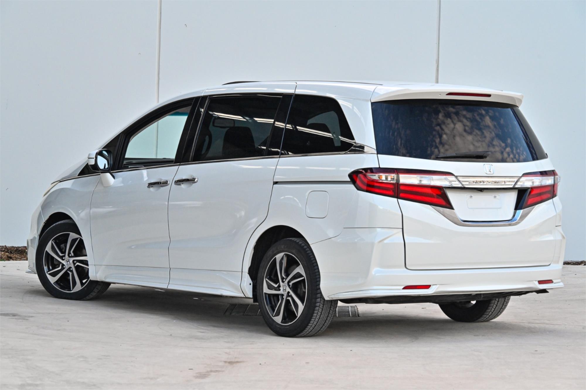 2017 HONDA ODYSSEY RC MY16 VTi-L CONTINUOUS VARIABLE 4D WAGON