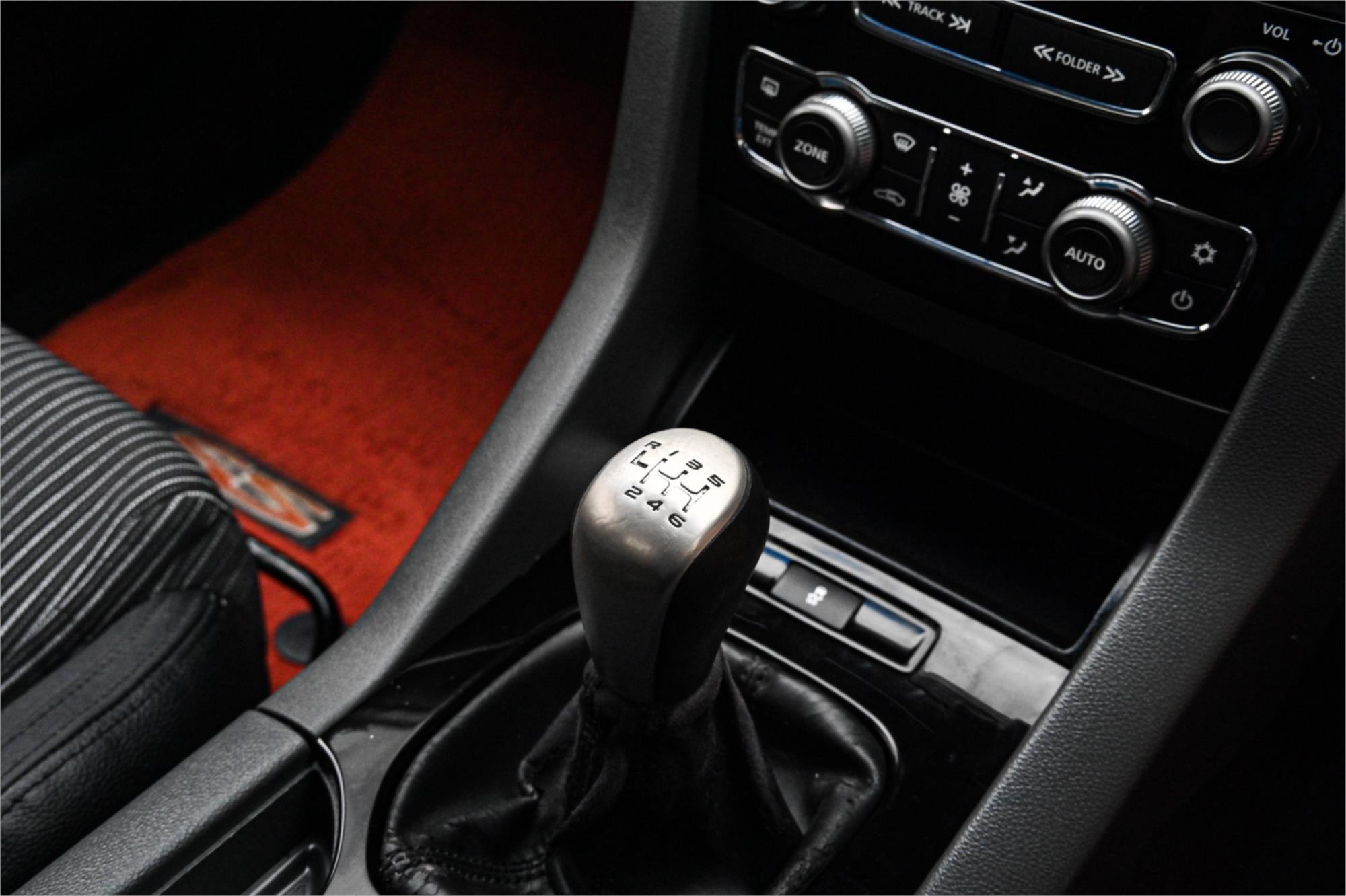 2012 HOLDEN UTE VE II SV6 MANUAL UTILITY