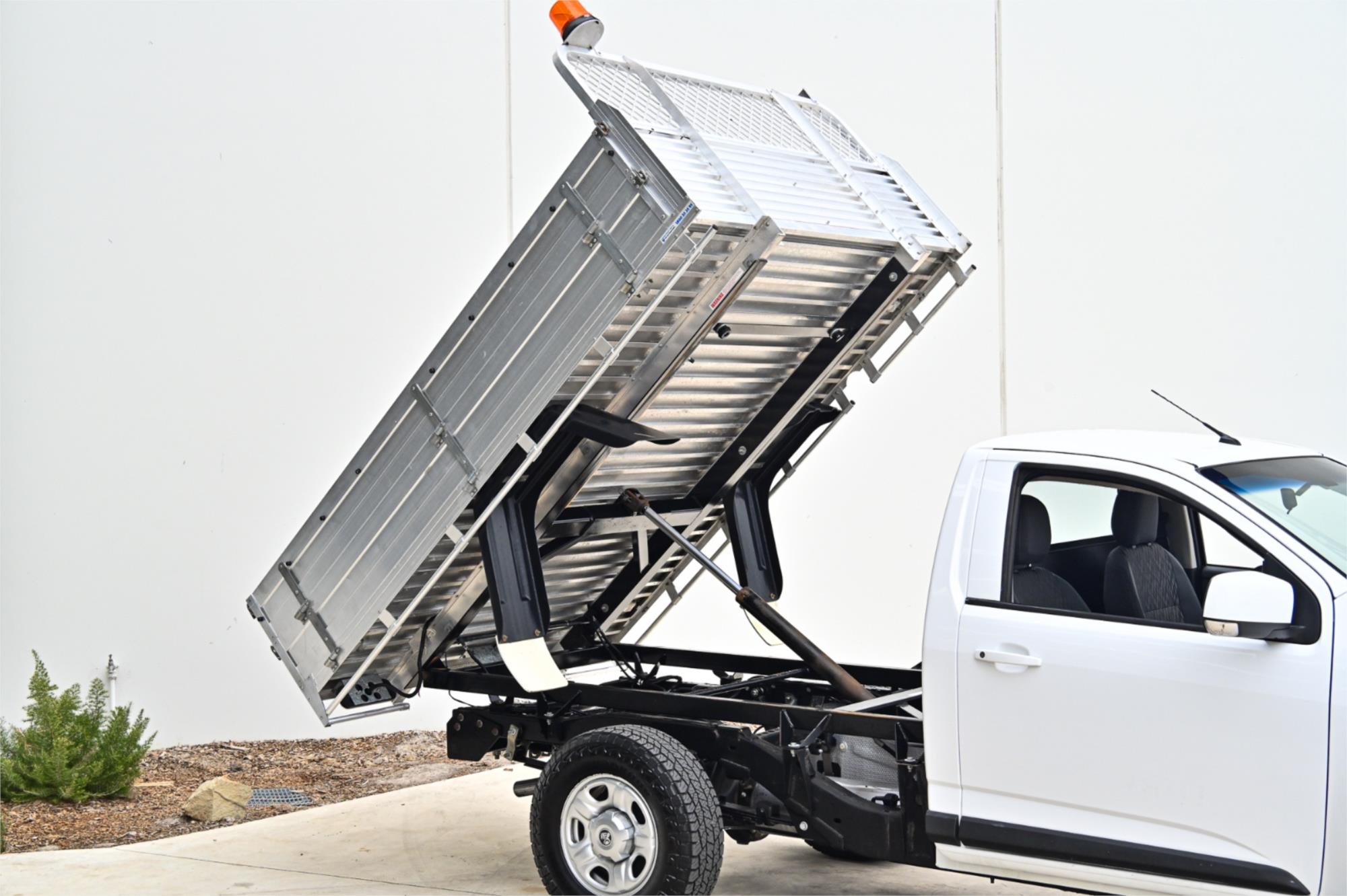 2015 HOLDEN COLORADO RG MY15 LS (4x2) 6 SP MANUAL C/CHAS