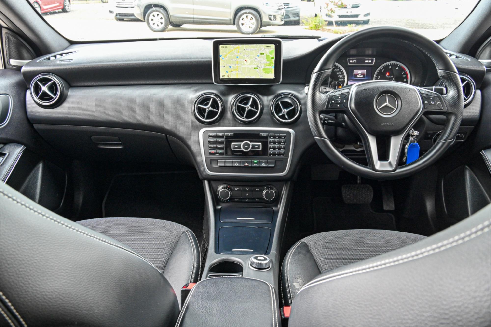 2013 MERCEDES-BENZ A180 176 BE 7 SP AUTOMATIC 5D HATCHBACK