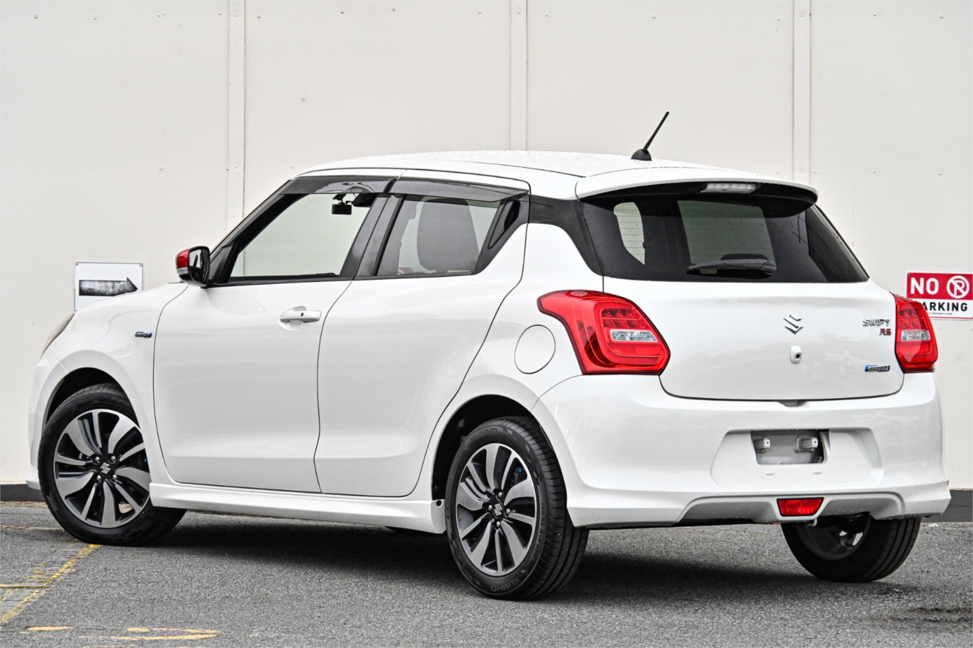 2017 SUZUKI SWIFT HYBRID RS AUTOMATIC HATCHBACK