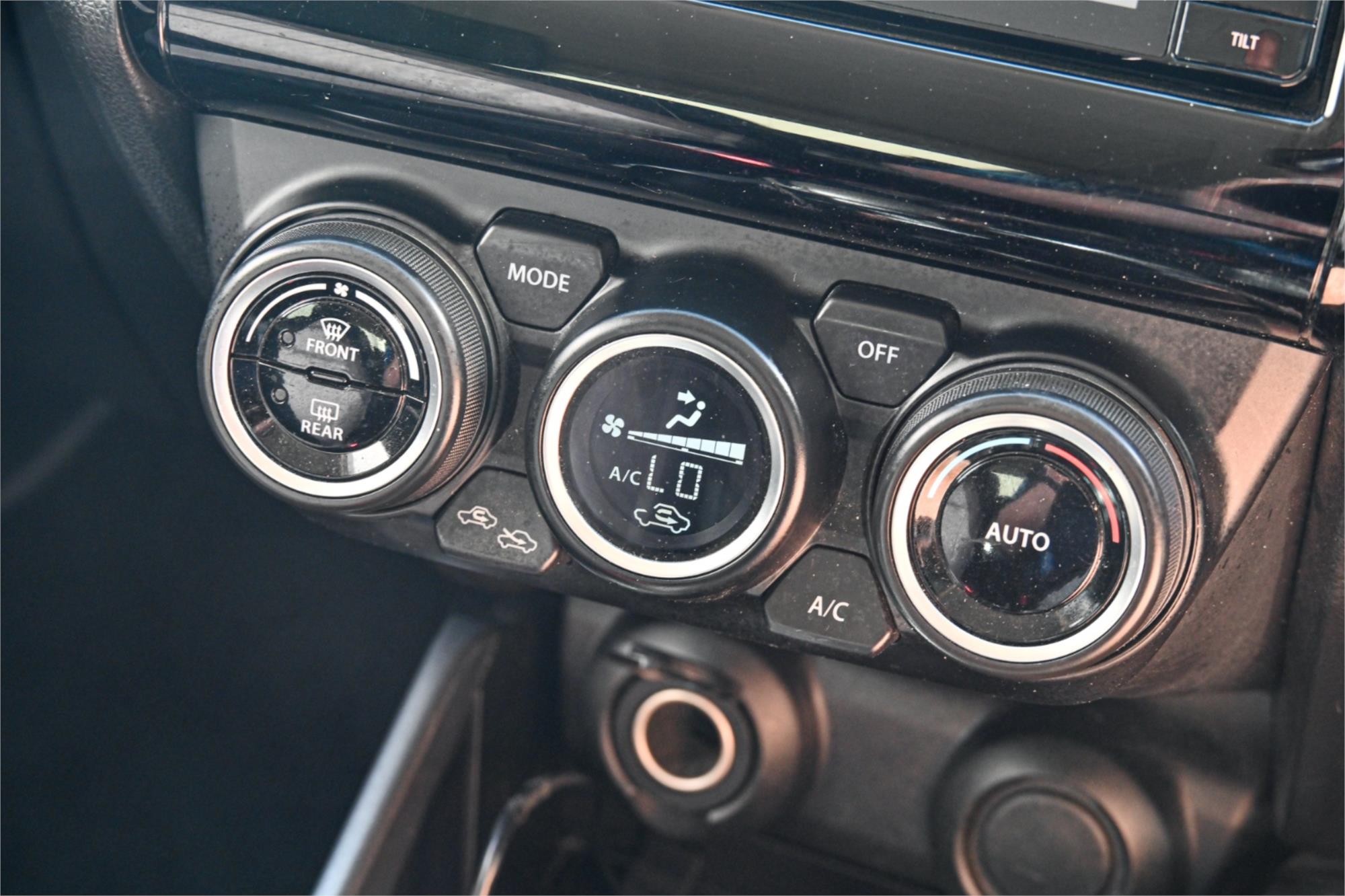 2017 SUZUKI SWIFT HYBRID RS AUTOMATIC HATCHBACK