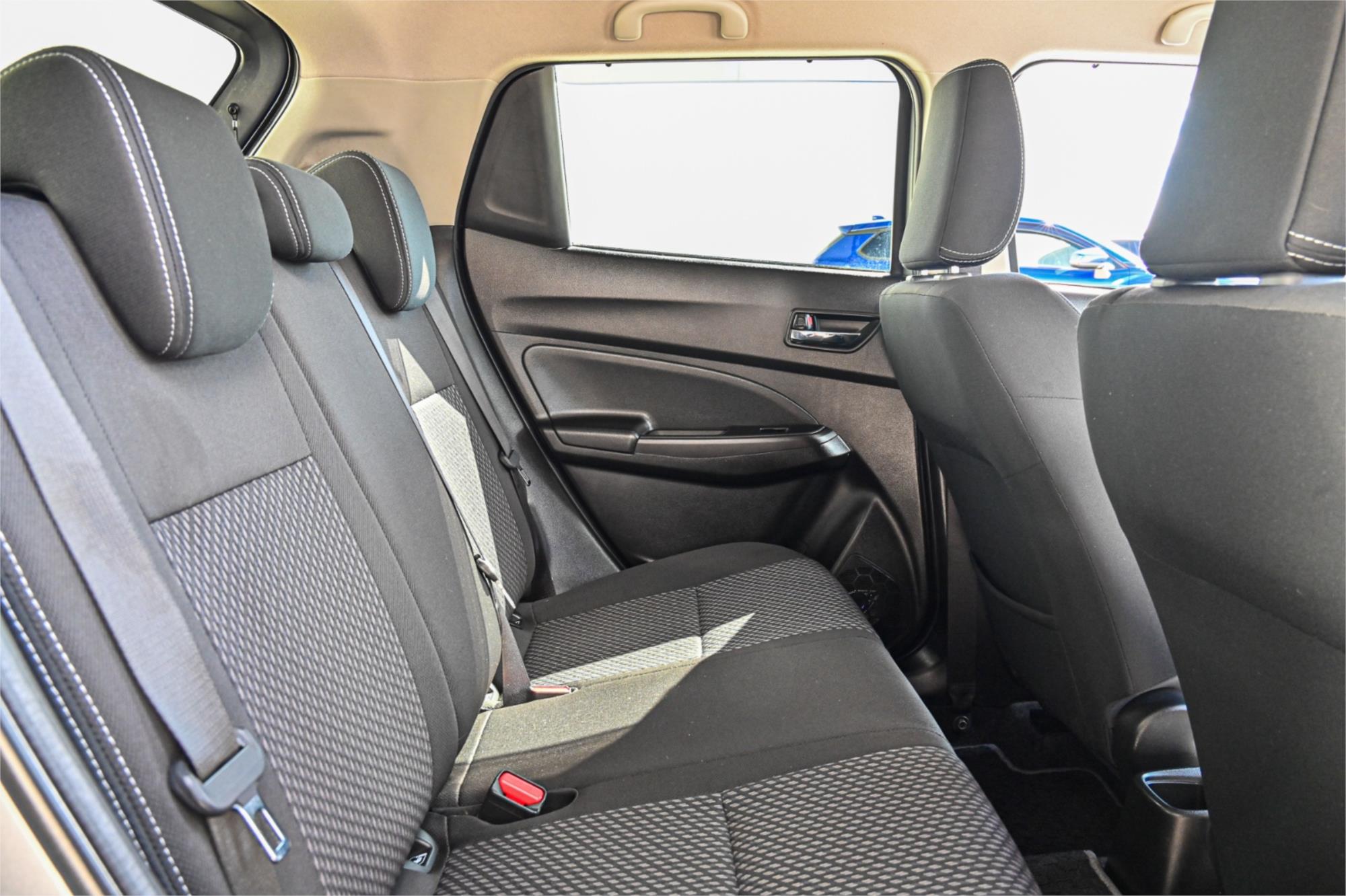 2017 SUZUKI SWIFT HYBRID RS AUTOMATIC HATCHBACK