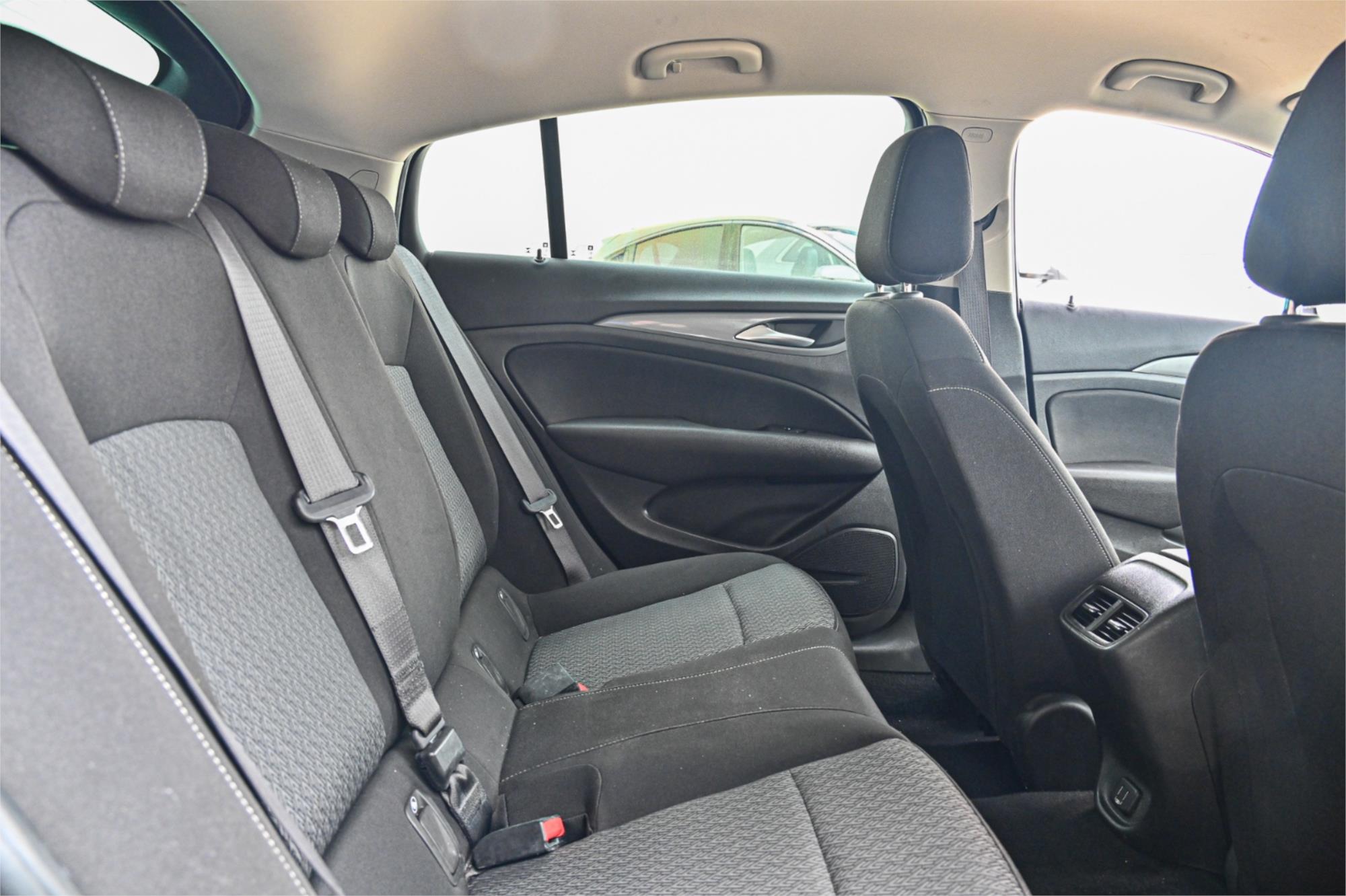 2020 HOLDEN COMMODORE ZB MY19.5 LT 8 SP AUTOMATIC 5D LIFTBACK