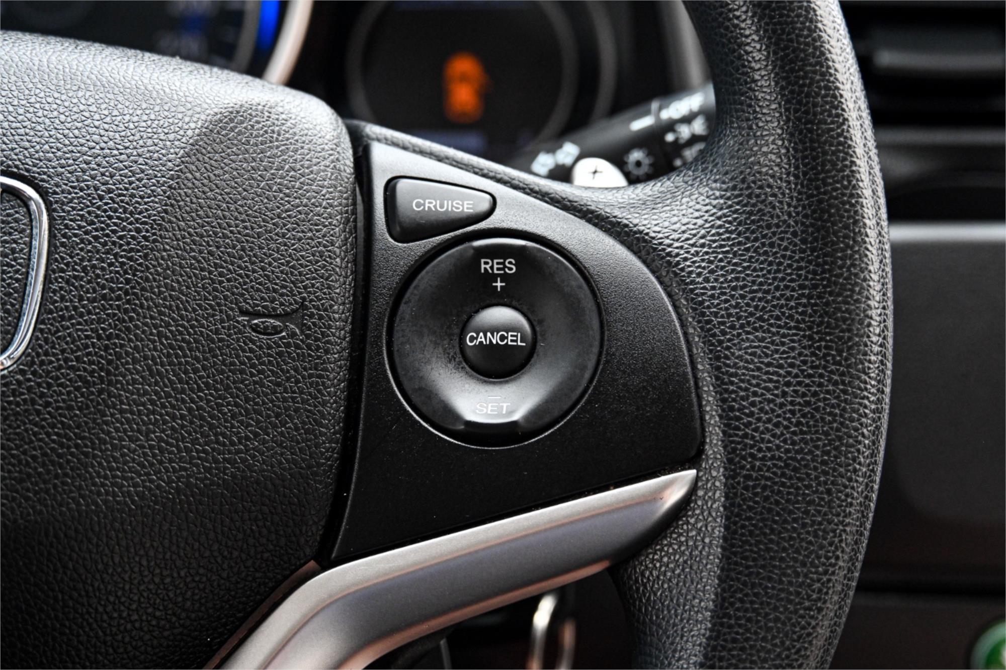 2015 HONDA JAZZ GK MY16 VTi CONTINUOUS VARIABLE 5D HATCHBACK