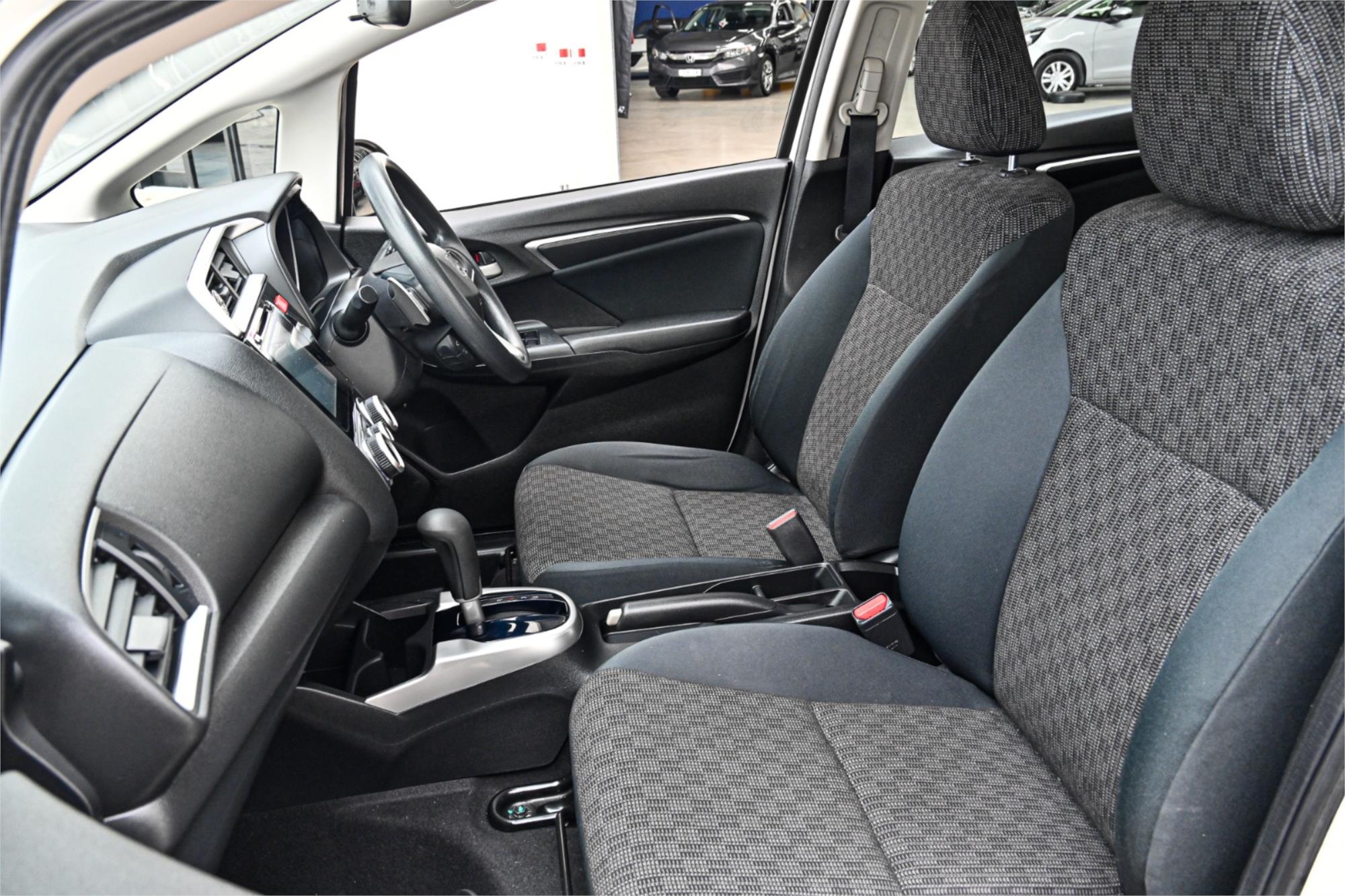 2015 HONDA JAZZ GK MY16 VTi CONTINUOUS VARIABLE 5D HATCHBACK