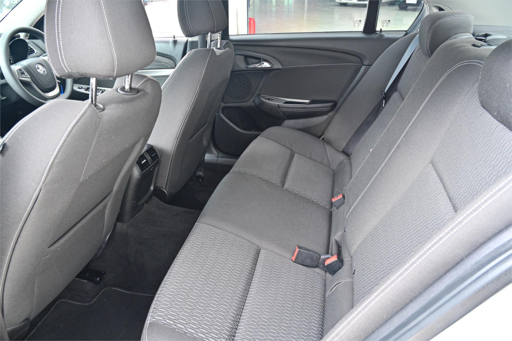 2017 HOLDEN COMMODORE VF II EVOKE 6 SP AUTOMATIC 4D SEDAN