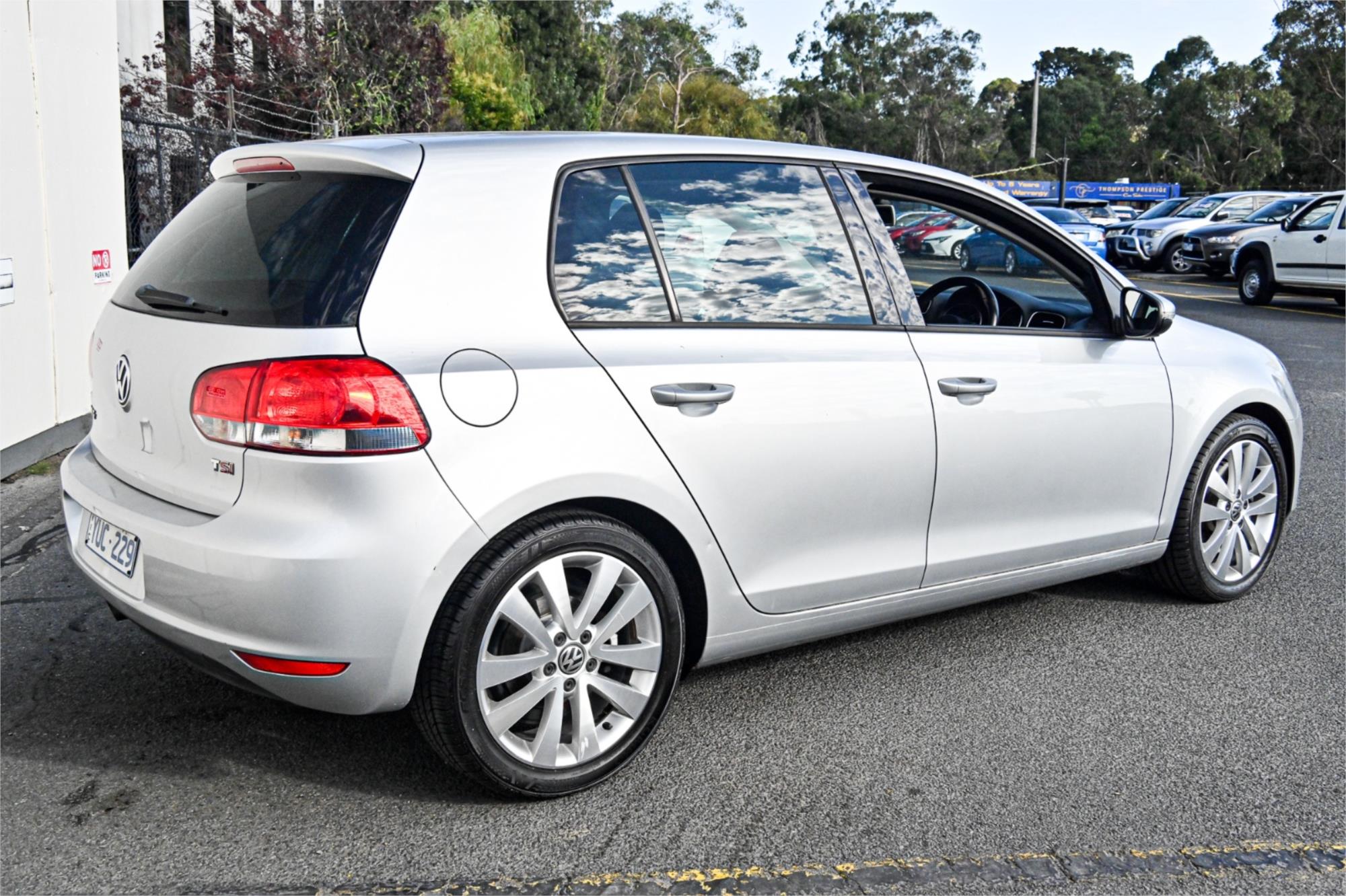 2011 VOLKSWAGEN GOLF 1K MY11 118 TSI COMFORTLINE 7 SP AUTO DIRECT SHIFT 5D HATCHBACK