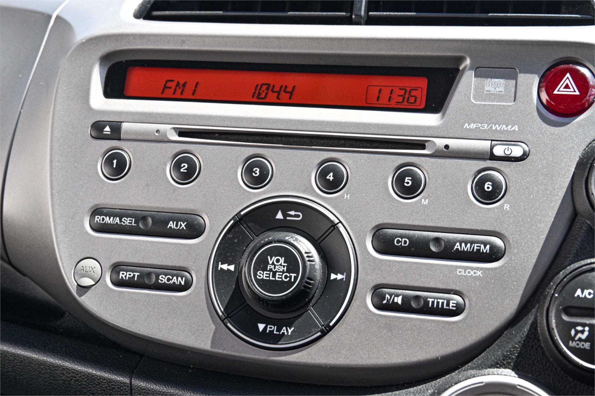 2012 HONDA JAZZ GE