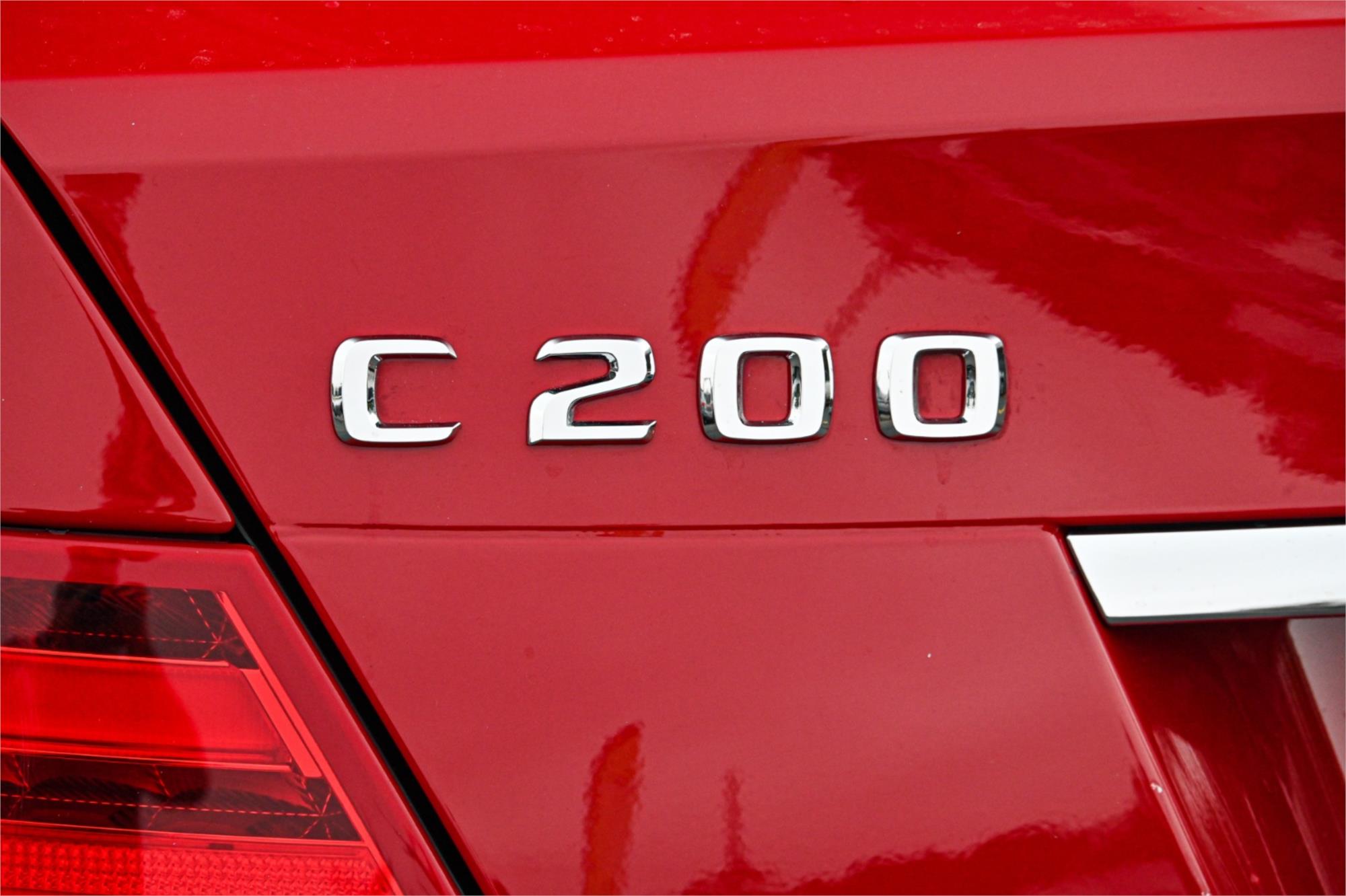 2013 MERCEDES-BENZ C200 W204 MY14 7 SP AUTOMATIC G-TRONIC 4D SEDAN