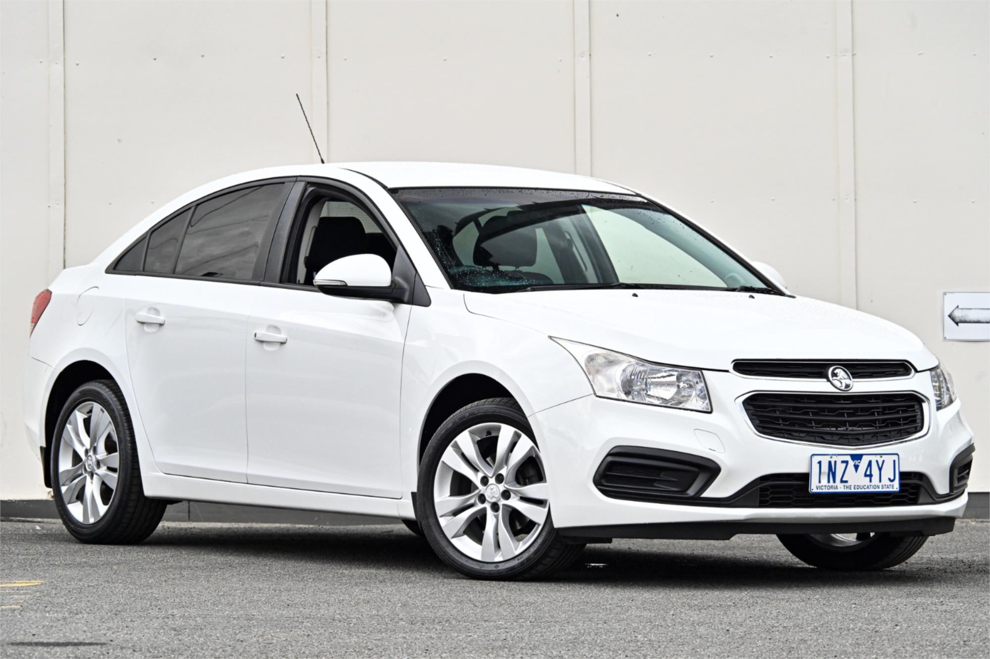 2015 HOLDEN CRUZE JH MY15 EQUIPE 6 SP AUTOMATIC 4D SEDAN