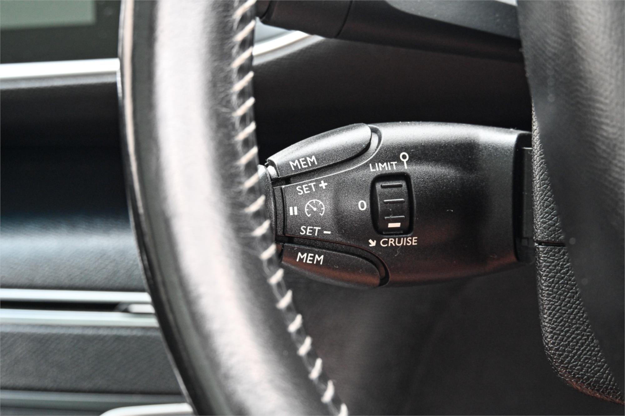 2015 PEUGEOT 308 T9 ALLURE SPORTS AUTOMATIC HATCHBACK