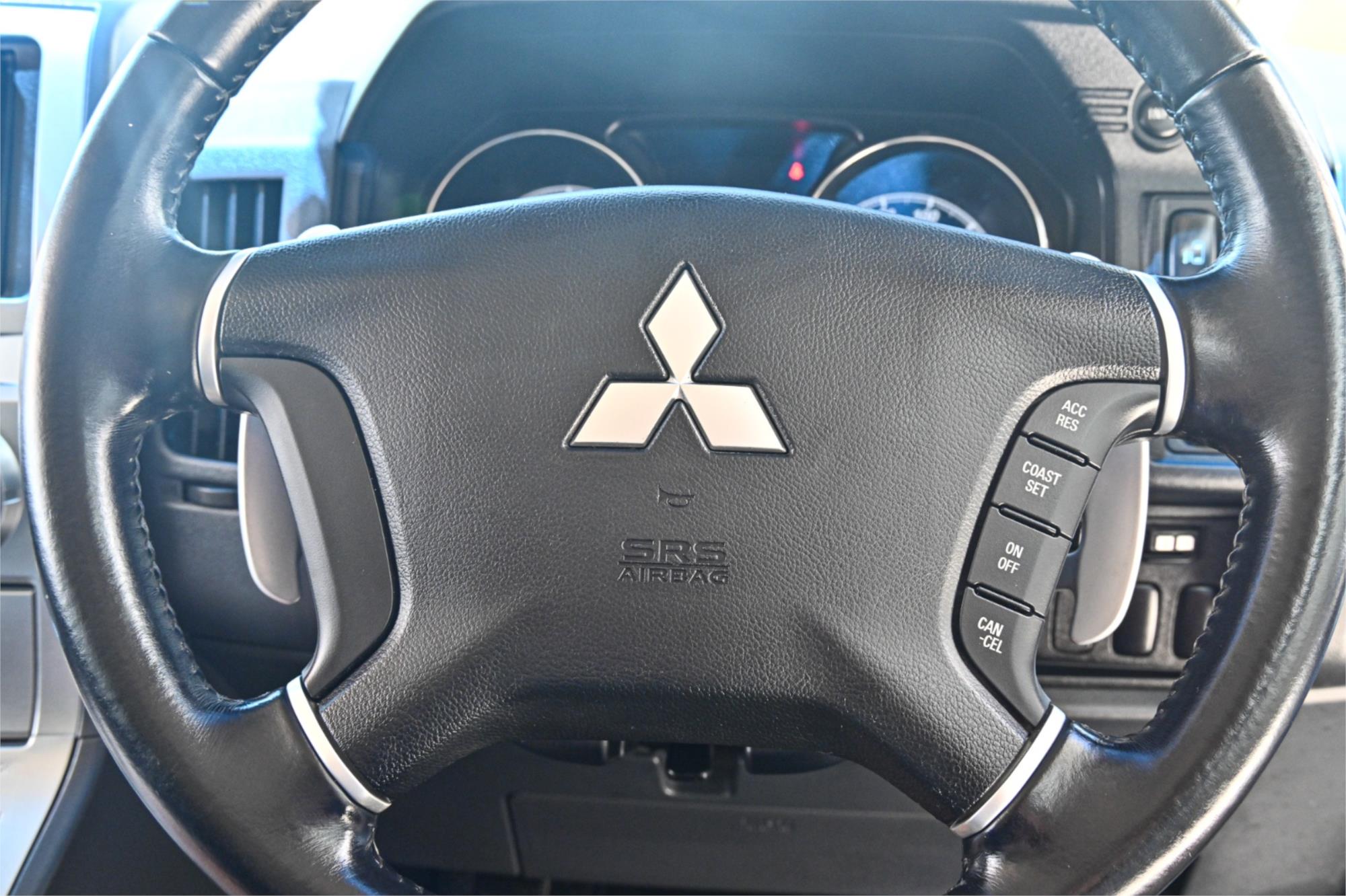 2011 MITSUBISHI DELICA CV5W D5 CONTINUOUS VARIABLE WAGON