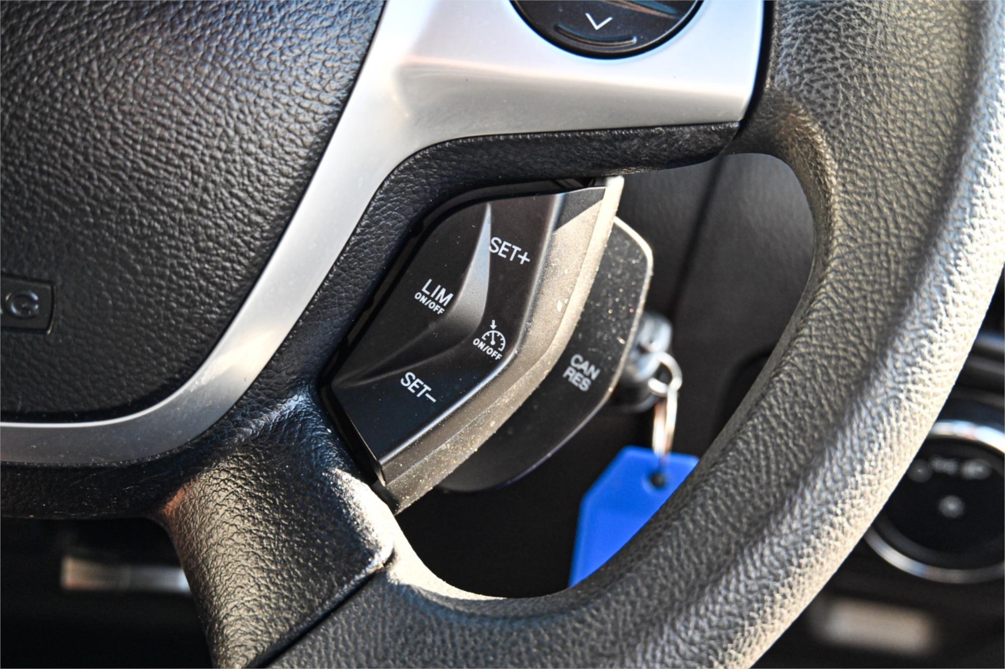 2013 FORD FOCUS LW MK2 TREND 6 SP AUTOMATIC 4D SEDAN