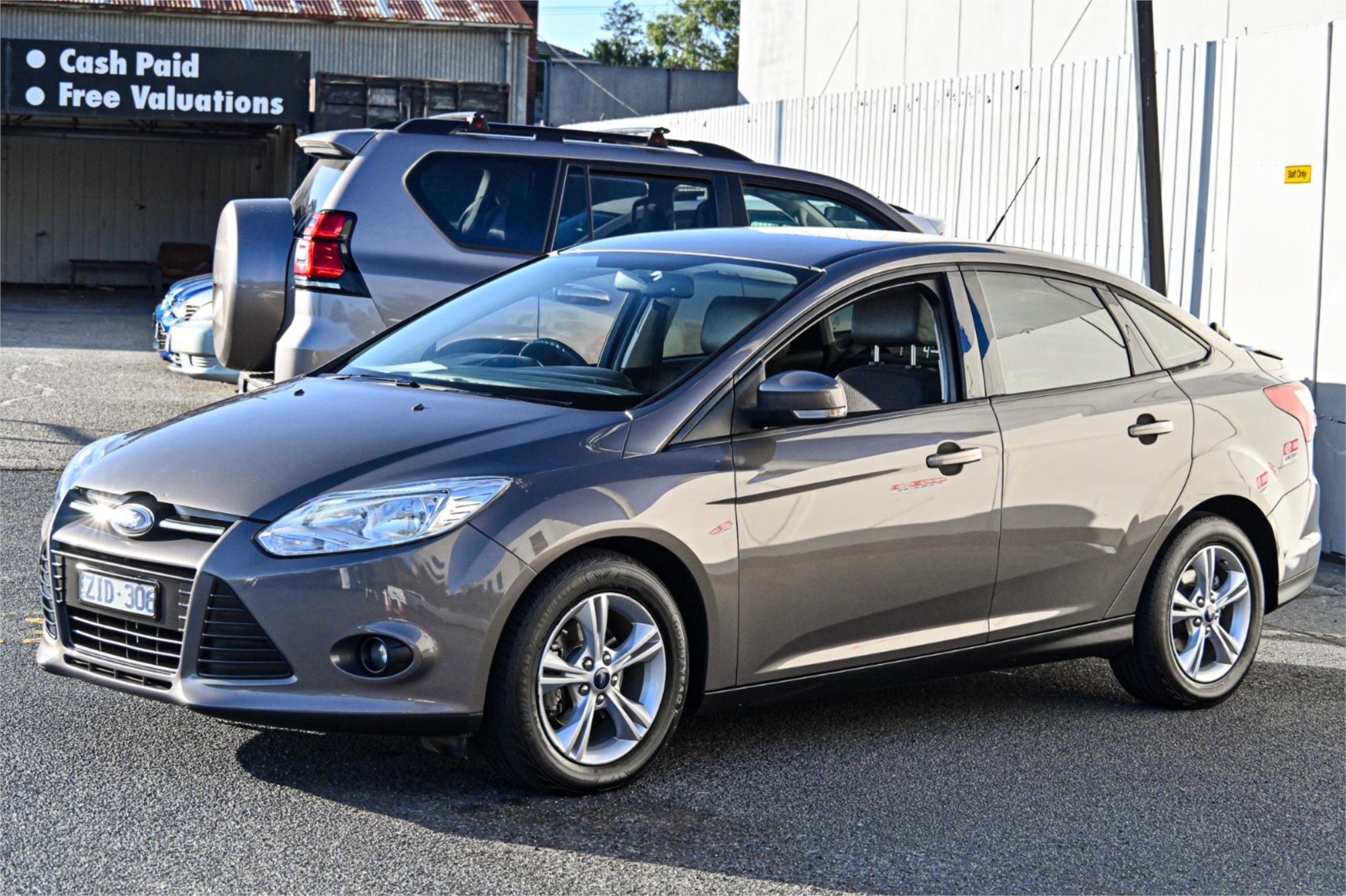 2013 FORD FOCUS LW MK2 TREND 6 SP AUTOMATIC 4D SEDAN