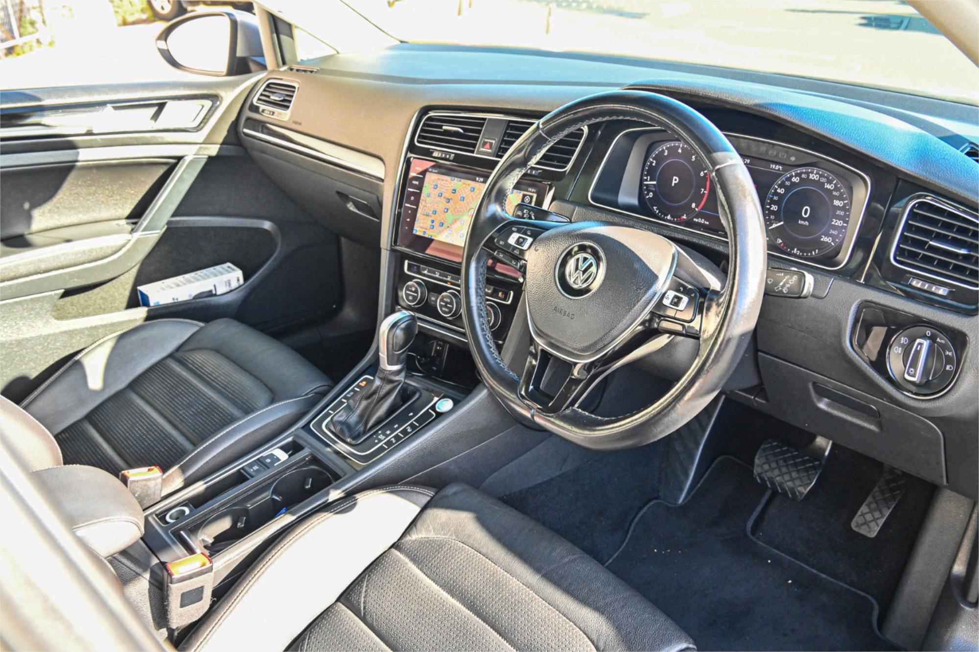2017 VOLKSWAGEN GOLF 7.5