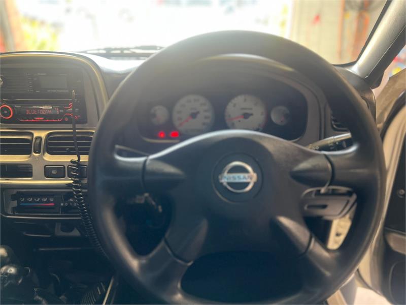 2006 NISSAN NAVARA D22 S2 ST-R MANUAL UTILITY