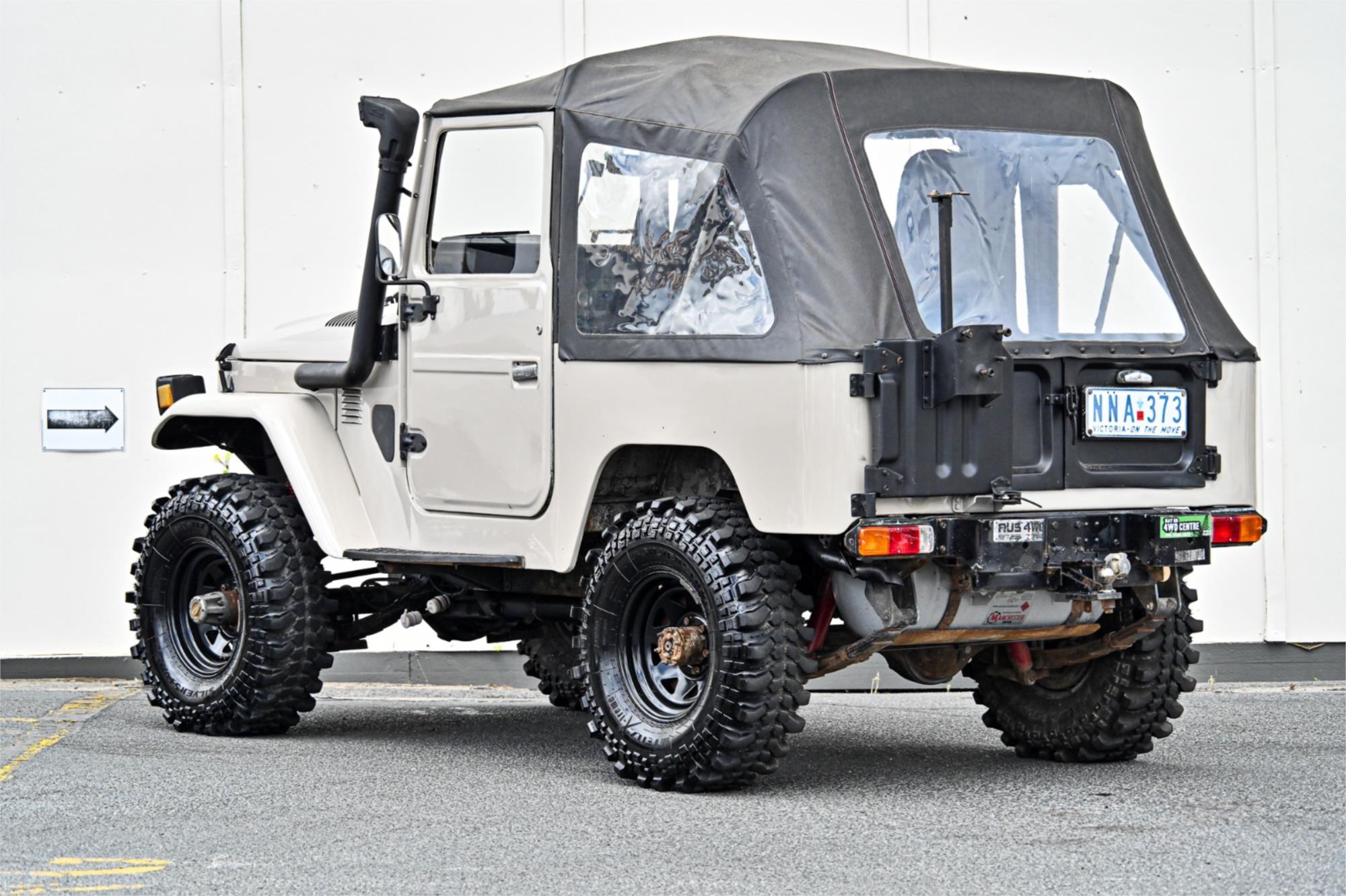 1975 TOYOTA LANDCRUISER FJ45 UTILITY