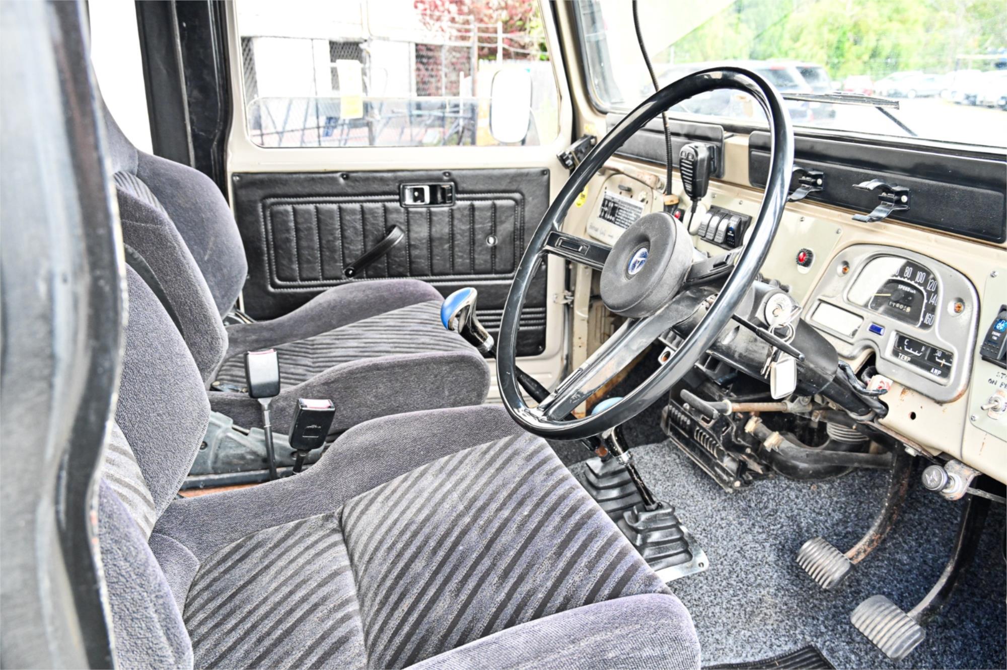 1975 TOYOTA LANDCRUISER FJ45 UTILITY