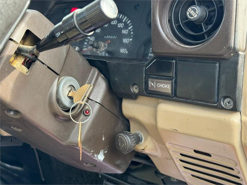 1987 TOYOTA LANDCRUISER FJ75RP MANUAL CAB CHASSIS
