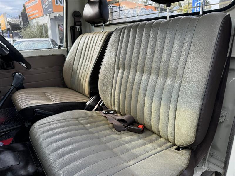 1987 TOYOTA LANDCRUISER FJ75RP MANUAL CAB CHASSIS