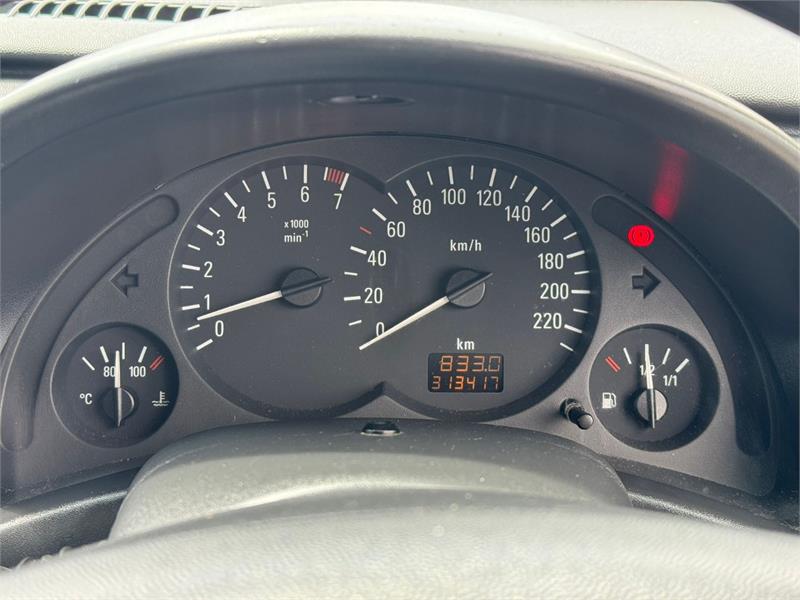 2004 HOLDEN COMBO XC MANUAL VAN