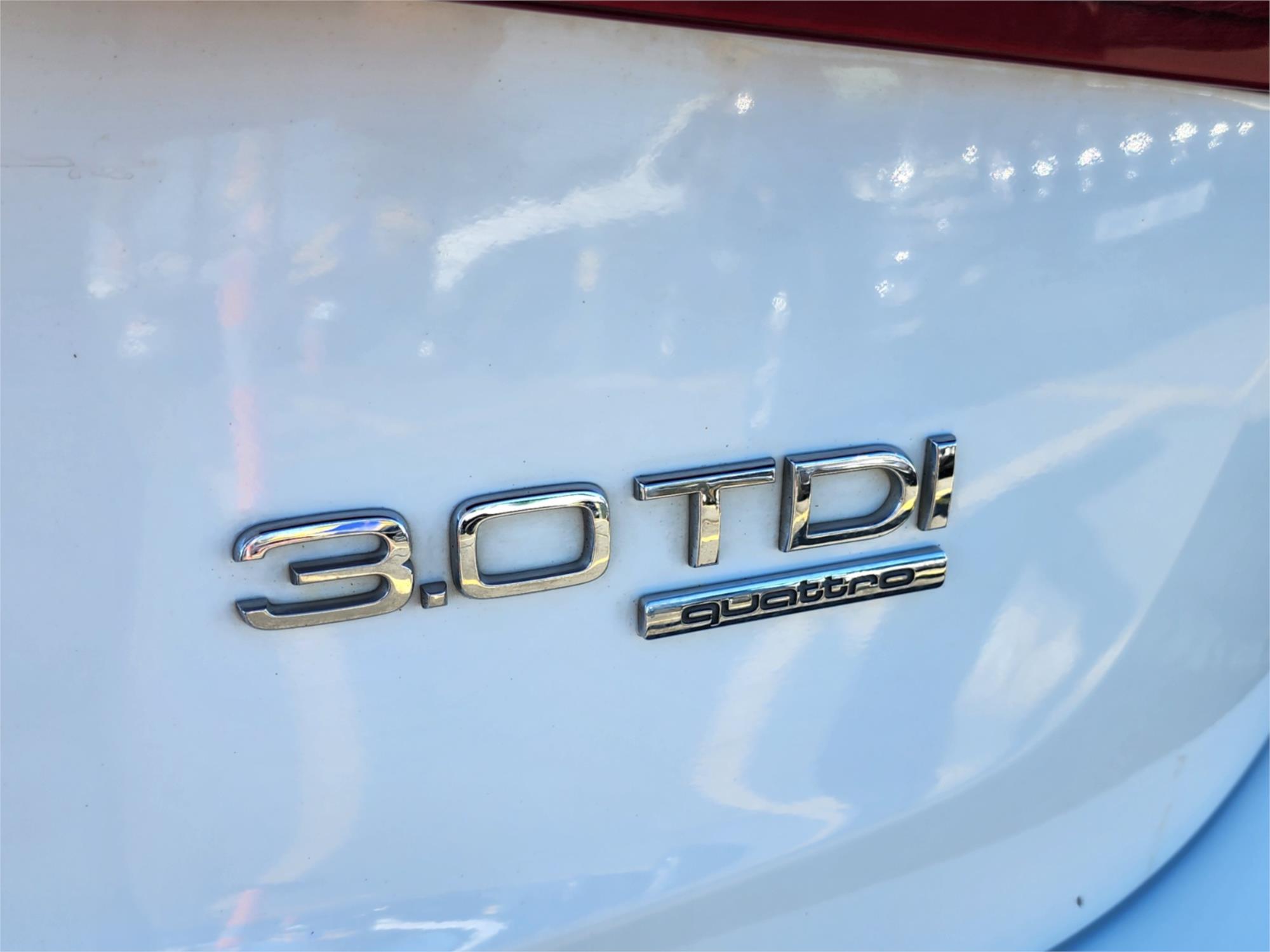 2009 AUDI Q5 8R 3.0 TDI QUATTRO 7 SP AUTO DUAL CLUTCH 4D WAGON