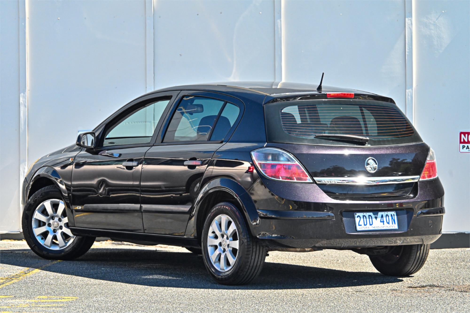2008 HOLDEN ASTRA AH MY08 CD 4 SP AUTOMATIC 5D HATCHBACK
