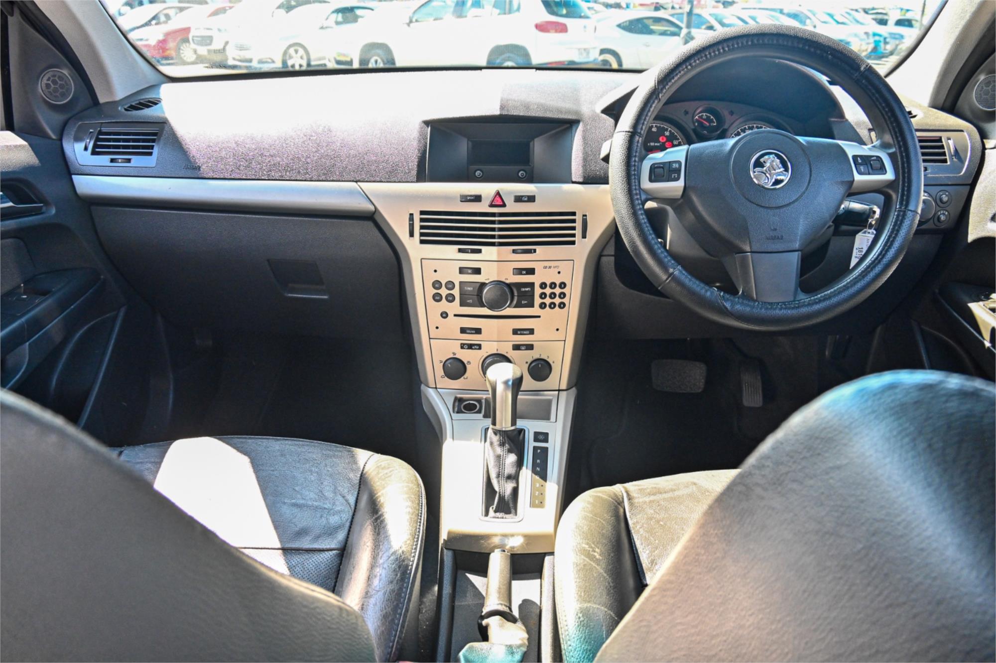 2008 HOLDEN ASTRA AH MY08 CD 4 SP AUTOMATIC 5D HATCHBACK