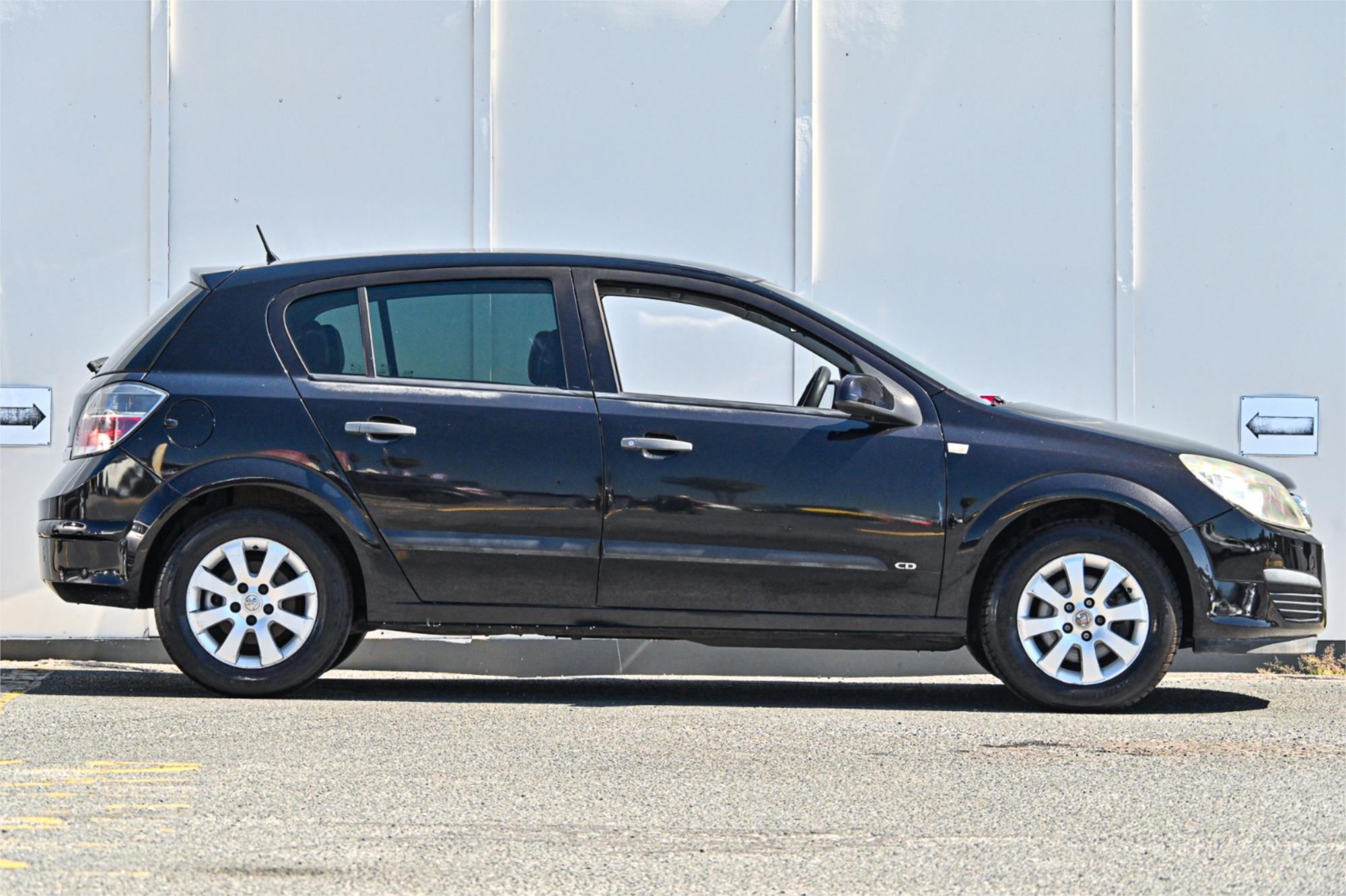 2008 HOLDEN ASTRA AH MY08 CD 4 SP AUTOMATIC 5D HATCHBACK