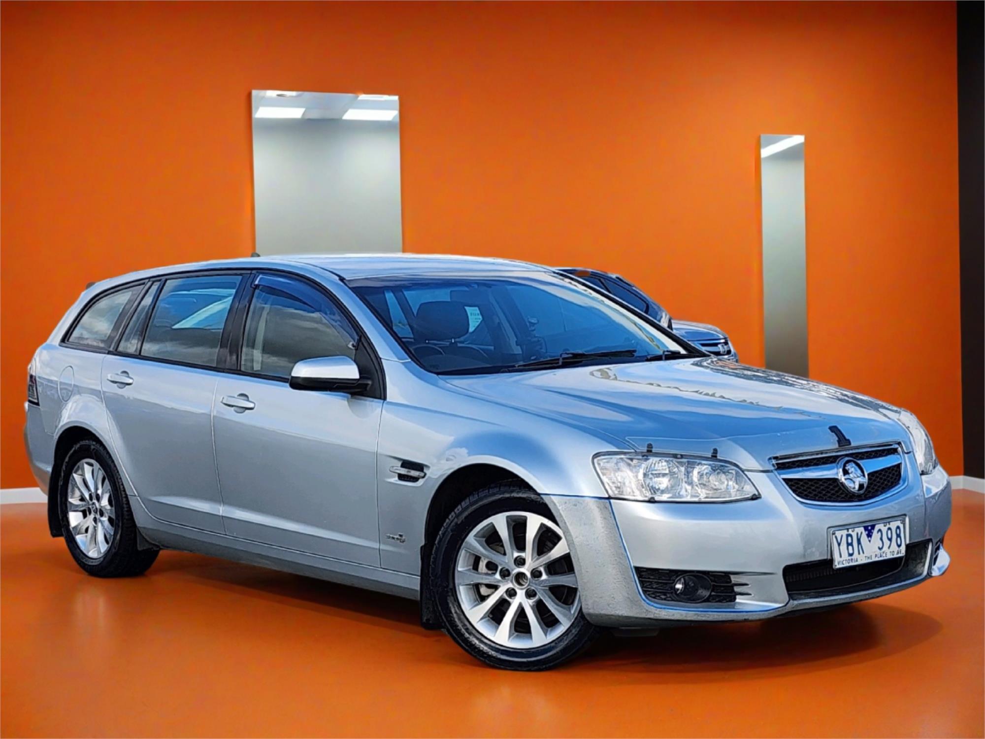 2010 HOLDEN BERLINA VE II 6 SP AUTOMATIC 4D SPORTWAGON