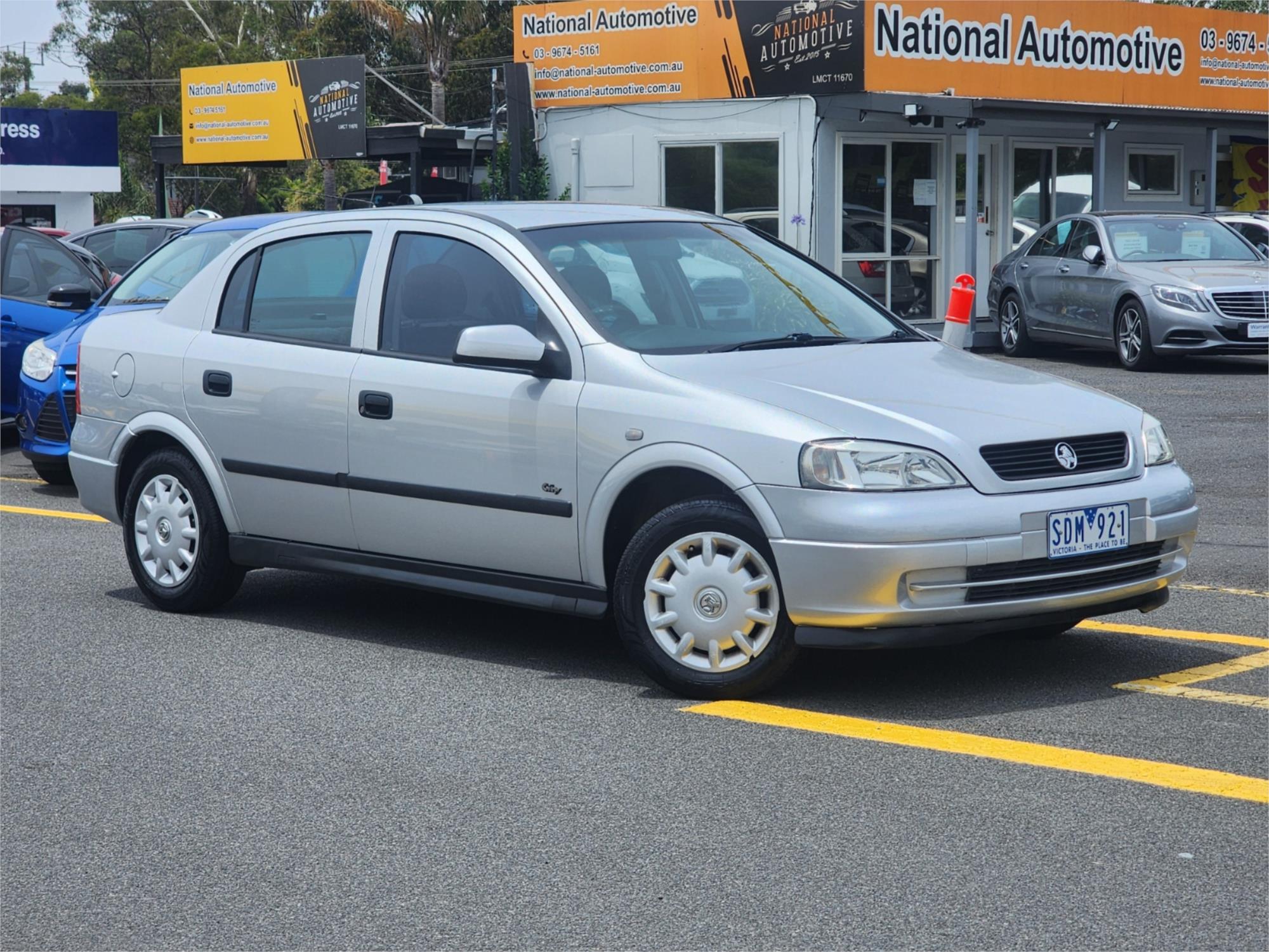 2002 HOLDEN ASTRA TS EQUIPE 4 SP AUTOMATIC 4D SEDAN