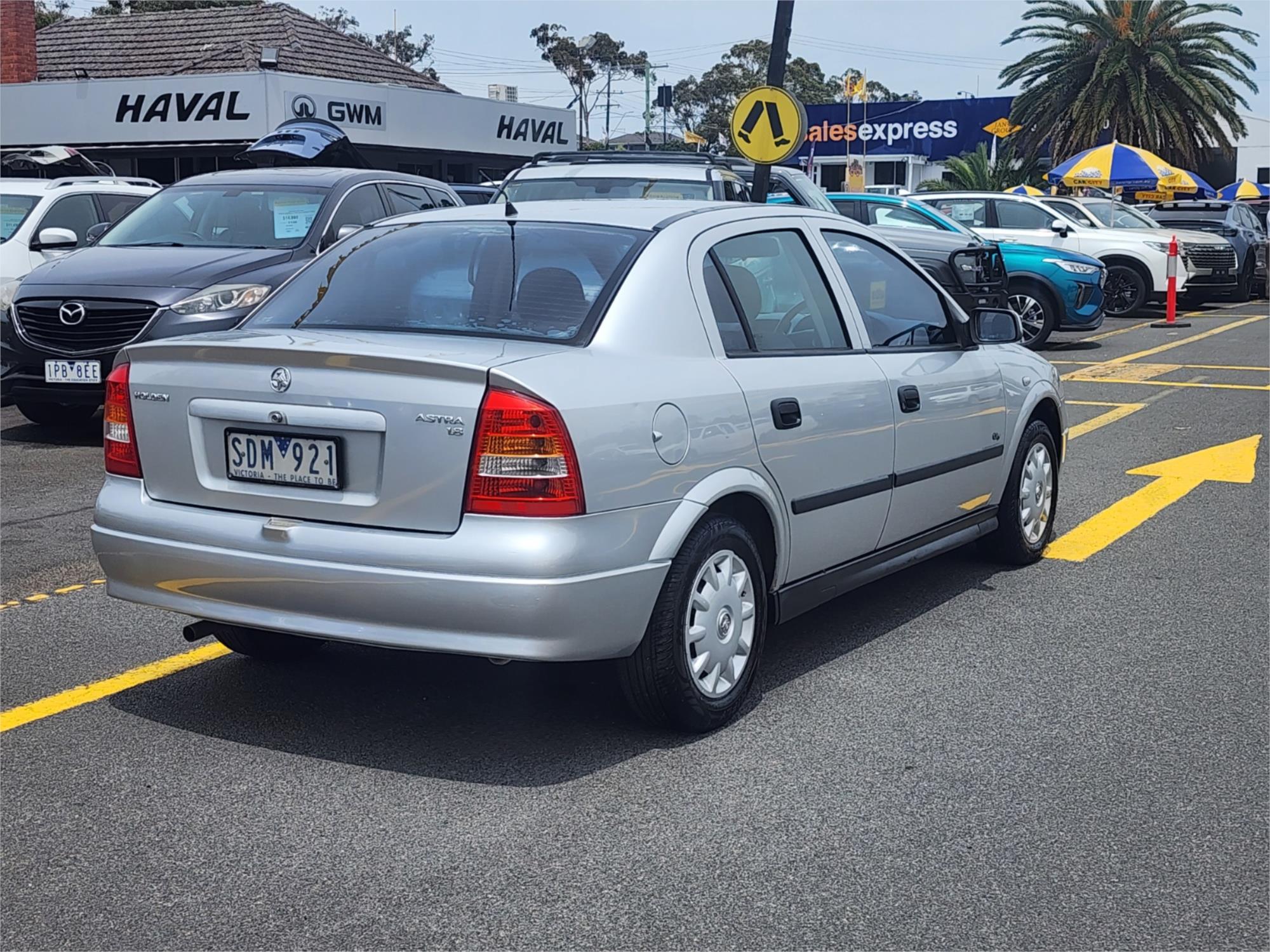 2002 HOLDEN ASTRA TS EQUIPE 4 SP AUTOMATIC 4D SEDAN